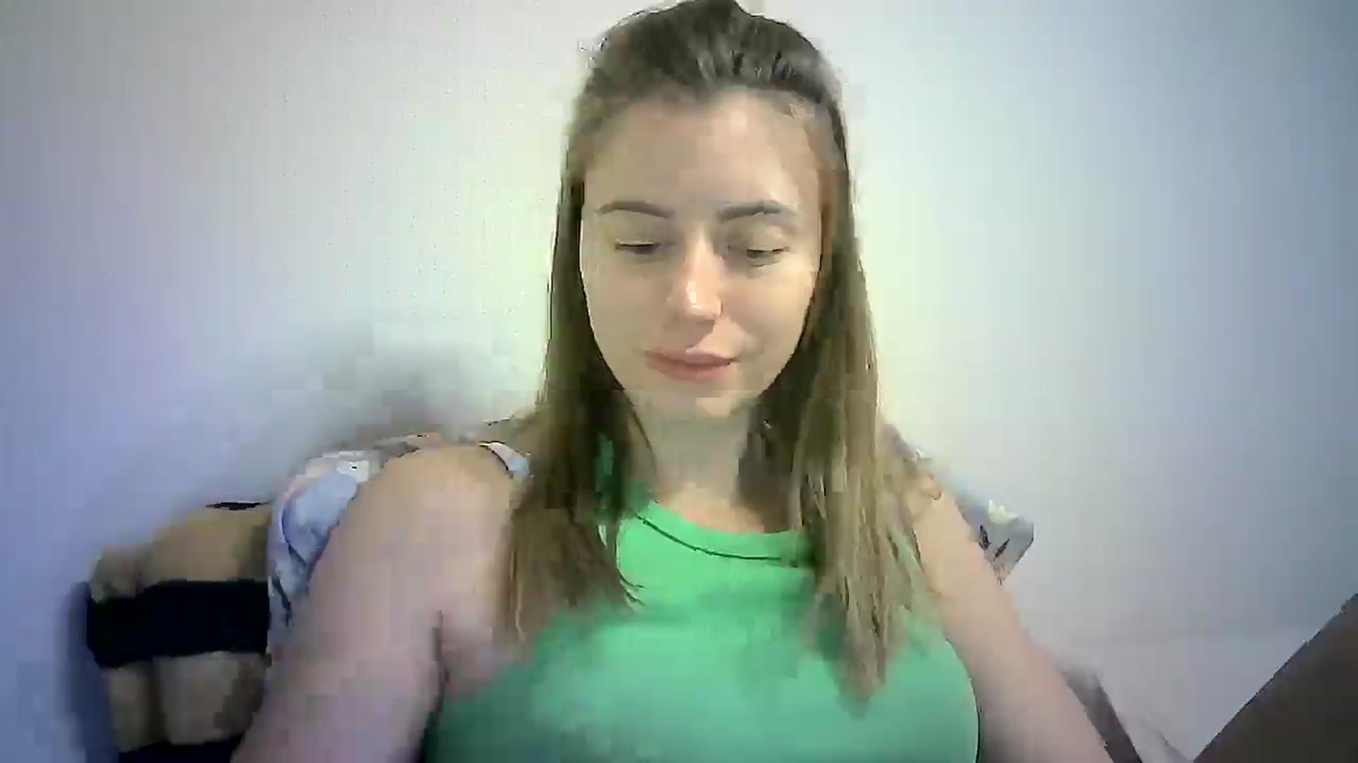 Gallery image thumbnail from Sulfate0's myfreecams stream on, 09/08/2024, 10:46 image 13 of 20