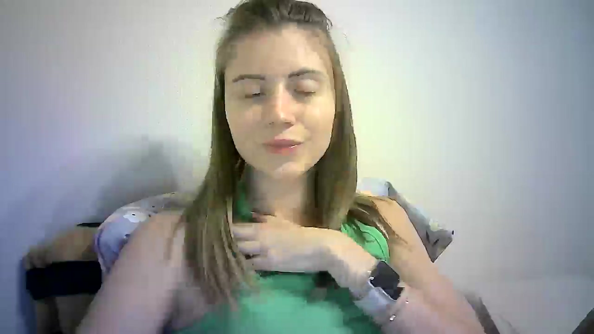 Gallery image thumbnail from Sulfate0's myfreecams stream on, 09/08/2024, 10:46 image 16 of 20