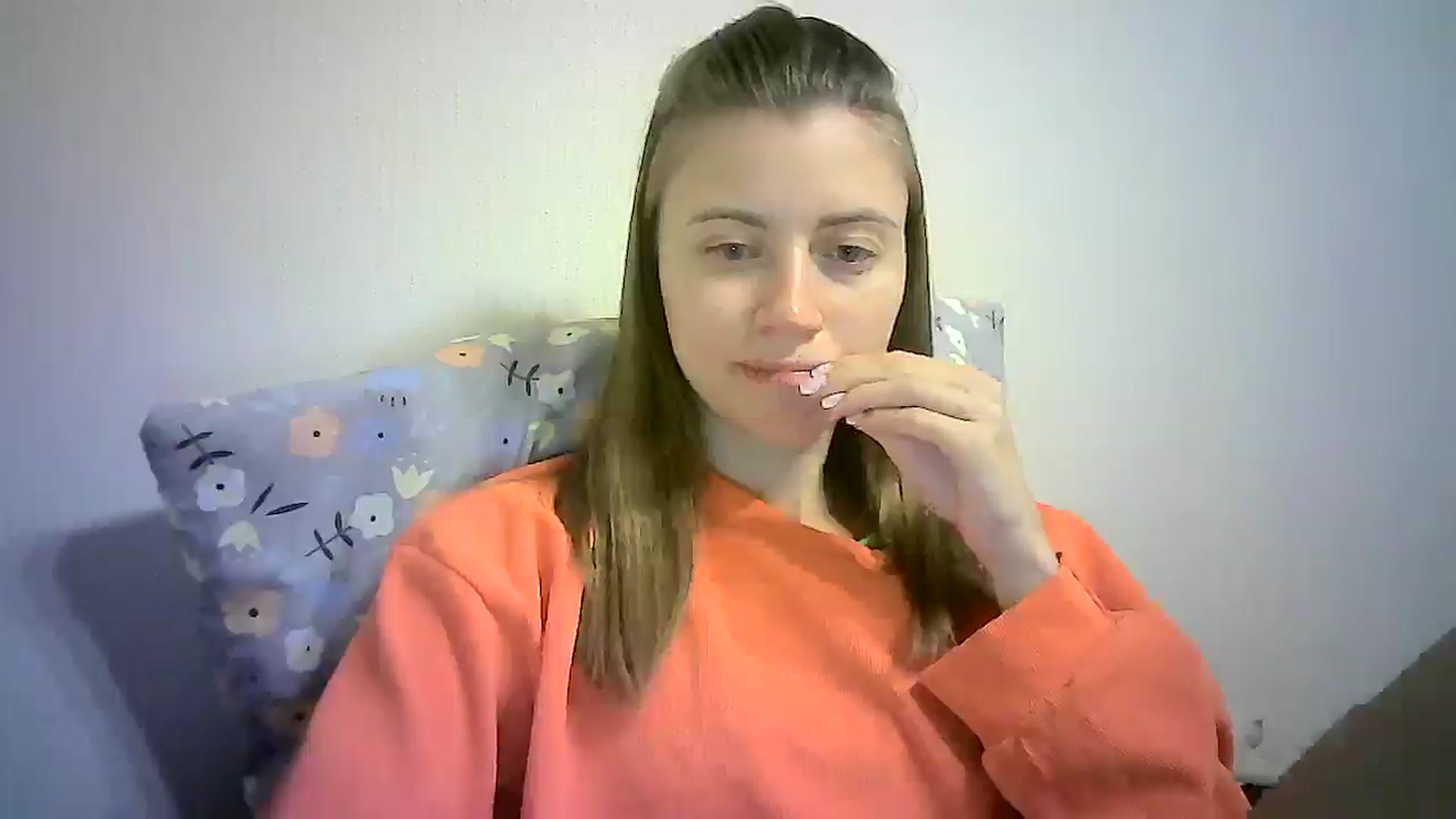 Gallery image thumbnail from Sulfate0's myfreecams stream on, 09/09/2024, 08:20 image 4 of 20