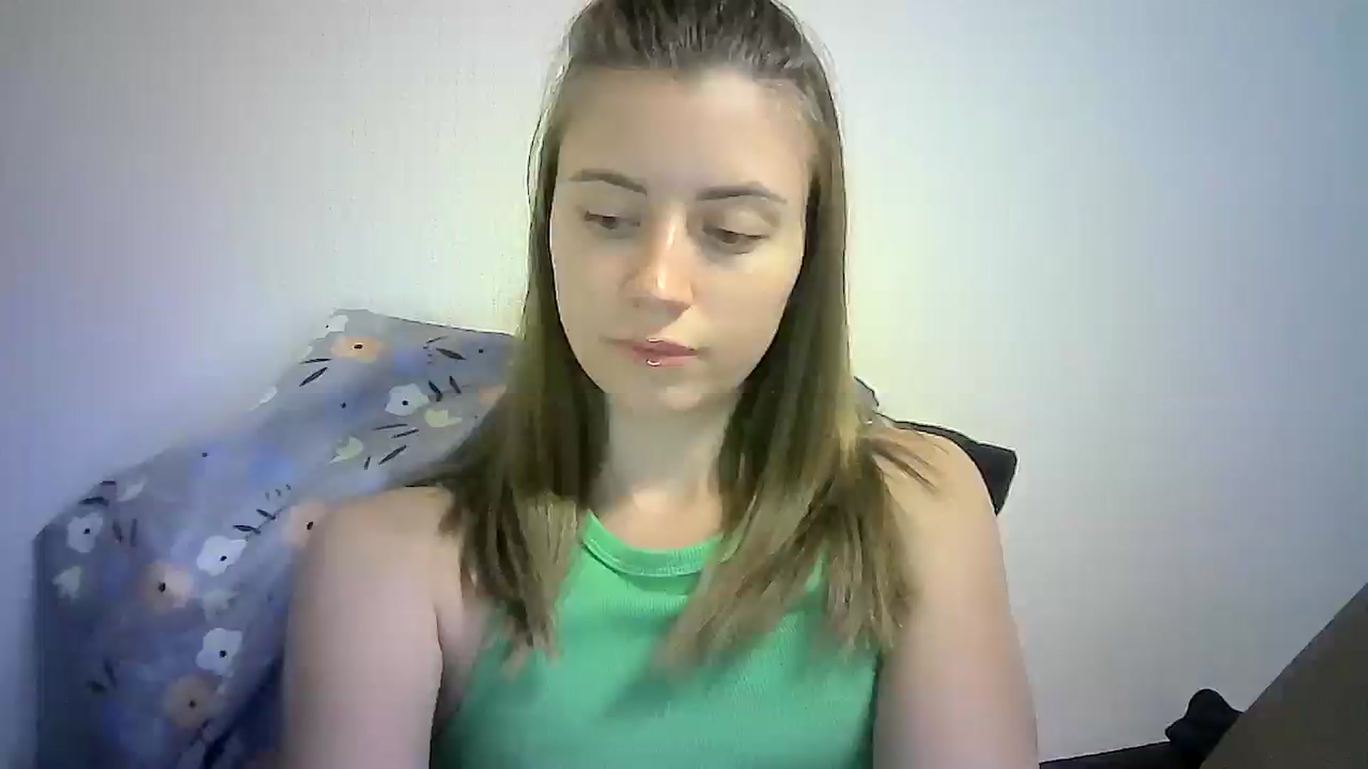 Gallery image thumbnail from Sulfate0's myfreecams stream on, 09/09/2024, 09:40 image 7 of 20