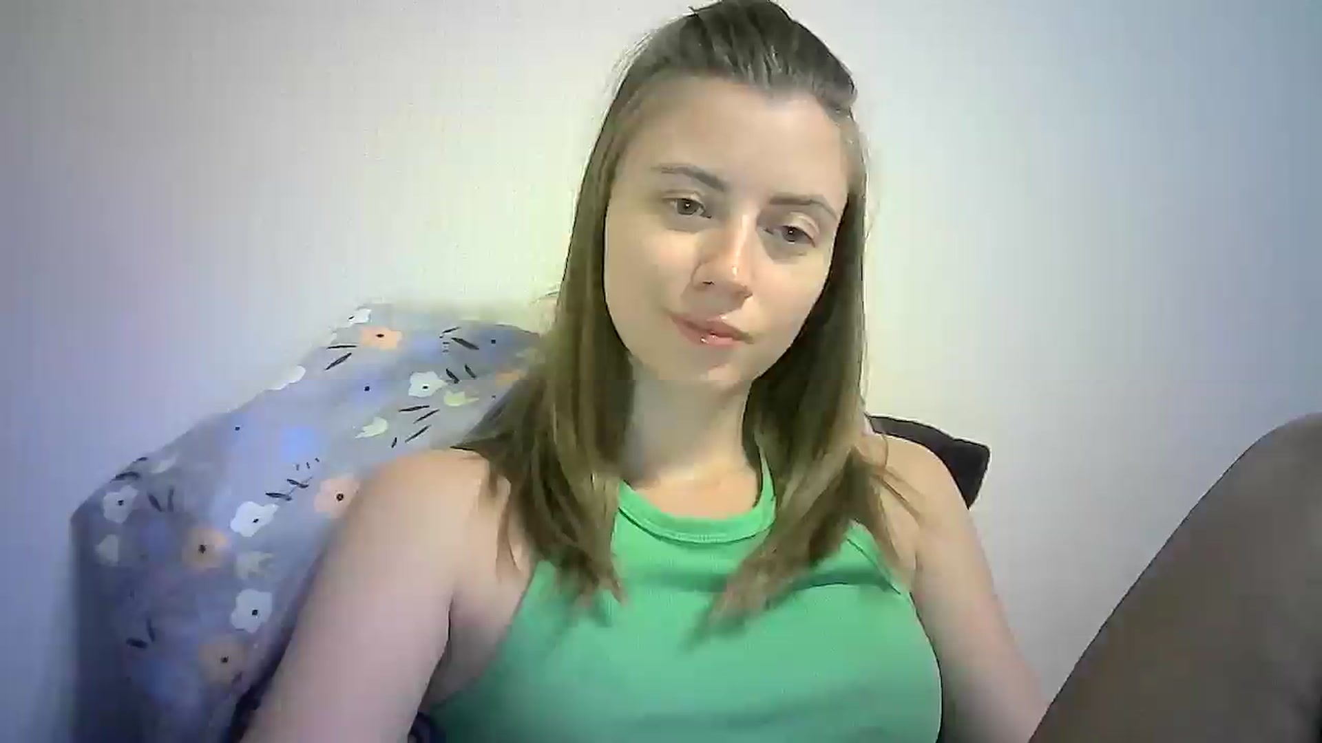 Gallery image thumbnail from Sulfate0's myfreecams stream on, 09/09/2024, 09:40 image 6 of 20