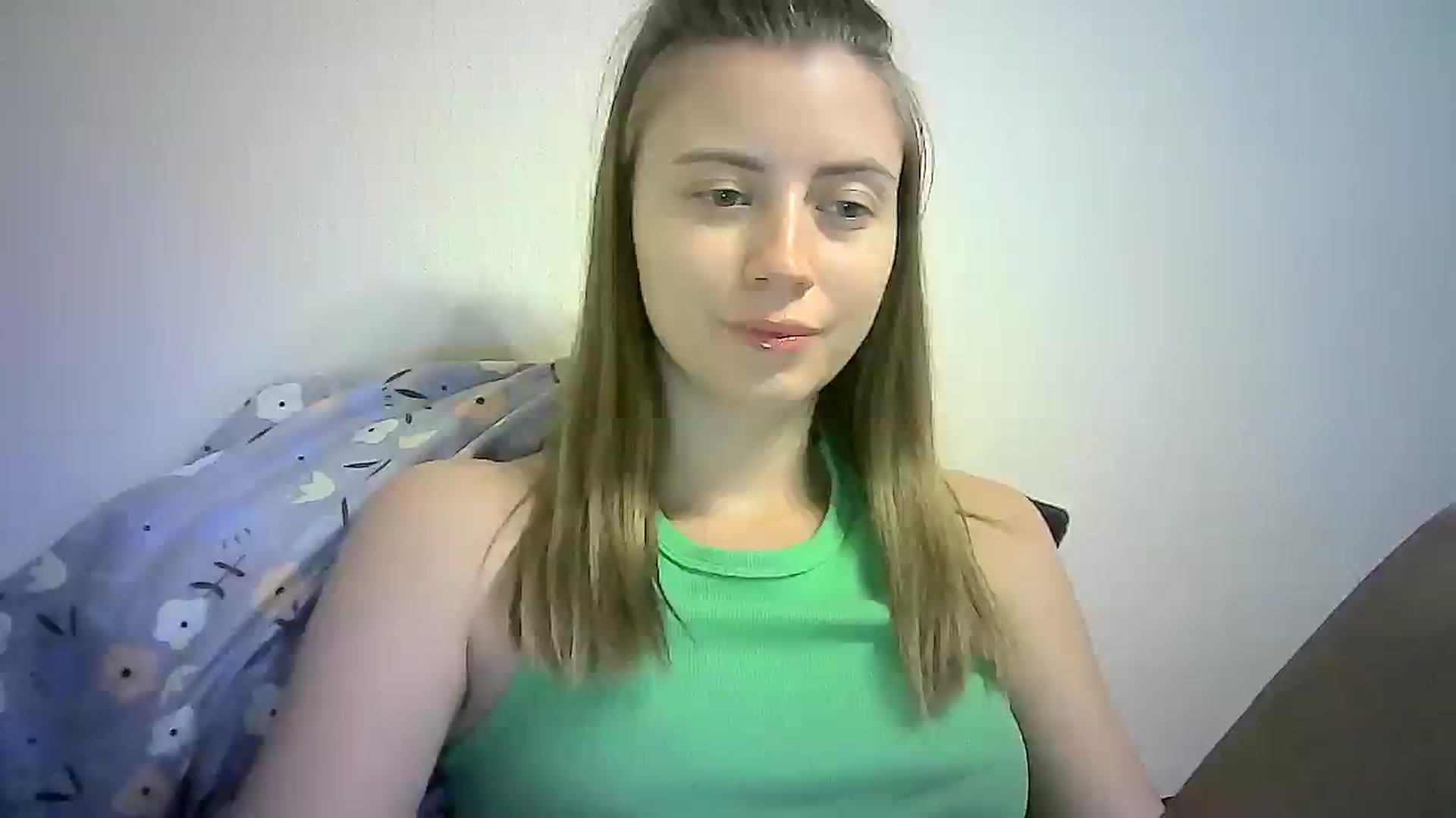 Gallery image thumbnail from Sulfate0's myfreecams stream on, 09/09/2024, 09:40 image 13 of 20