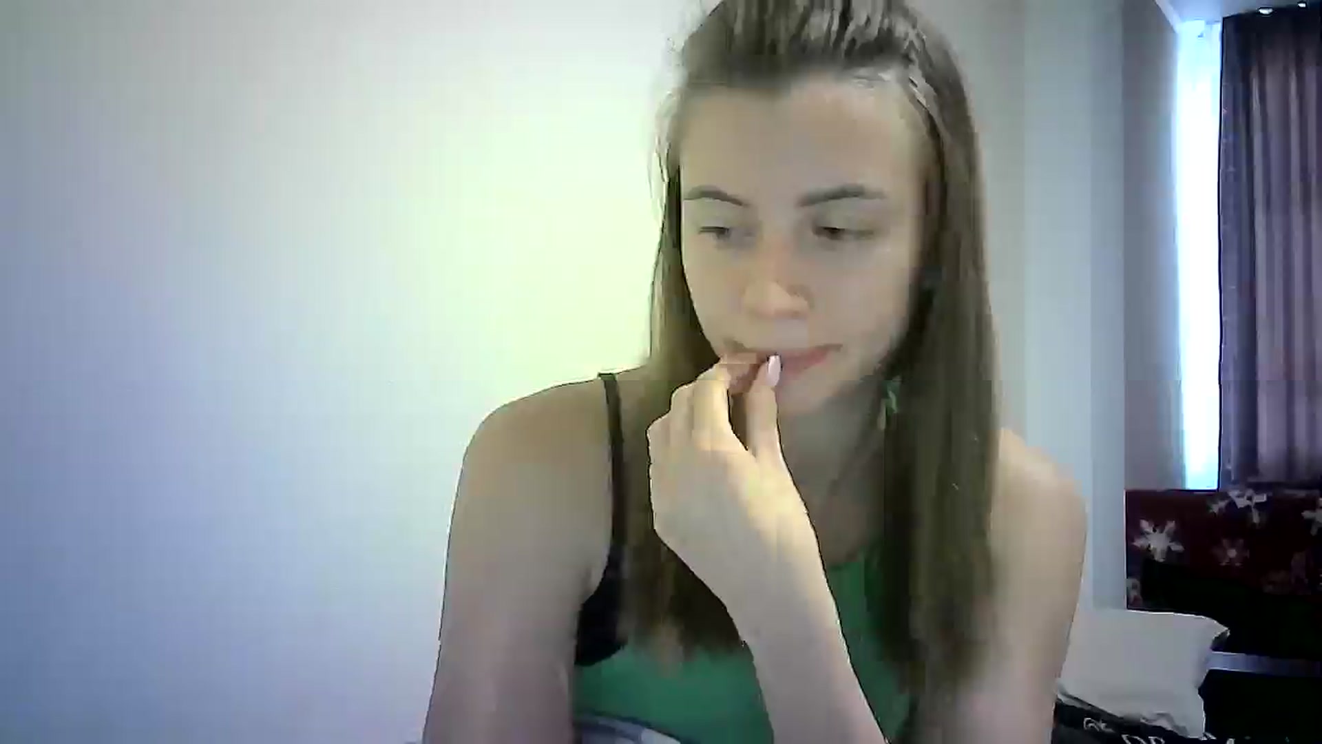 Gallery image thumbnail from Sulfate0's myfreecams stream on, 09/09/2024, 11:39 image 14 of 20