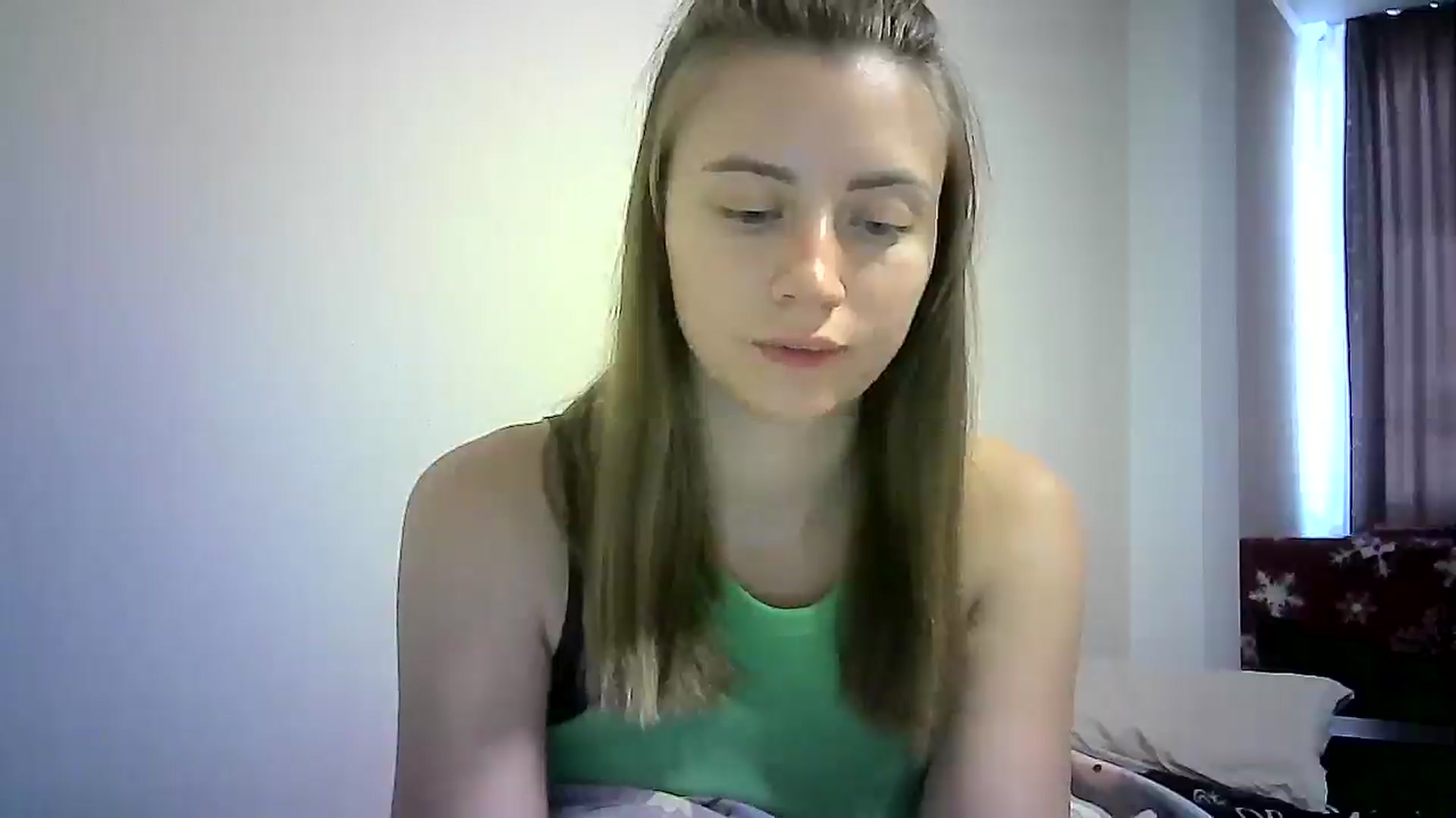 Gallery image thumbnail from Sulfate0's myfreecams stream on, 09/09/2024, 11:39 image 16 of 20