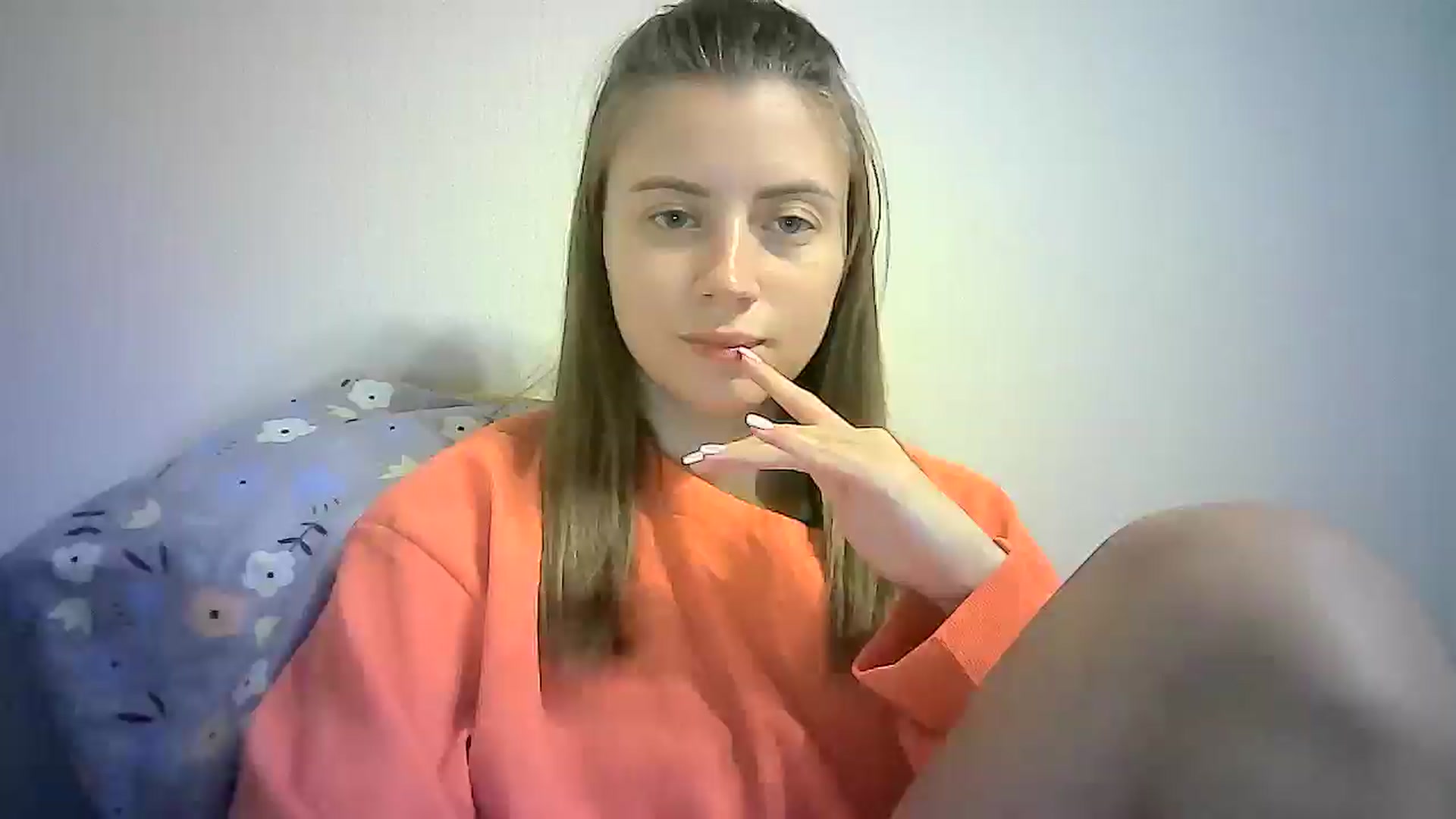 Gallery image thumbnail from Sulfate0's myfreecams stream on, 09/09/2024, 11:39 image 1 of 20