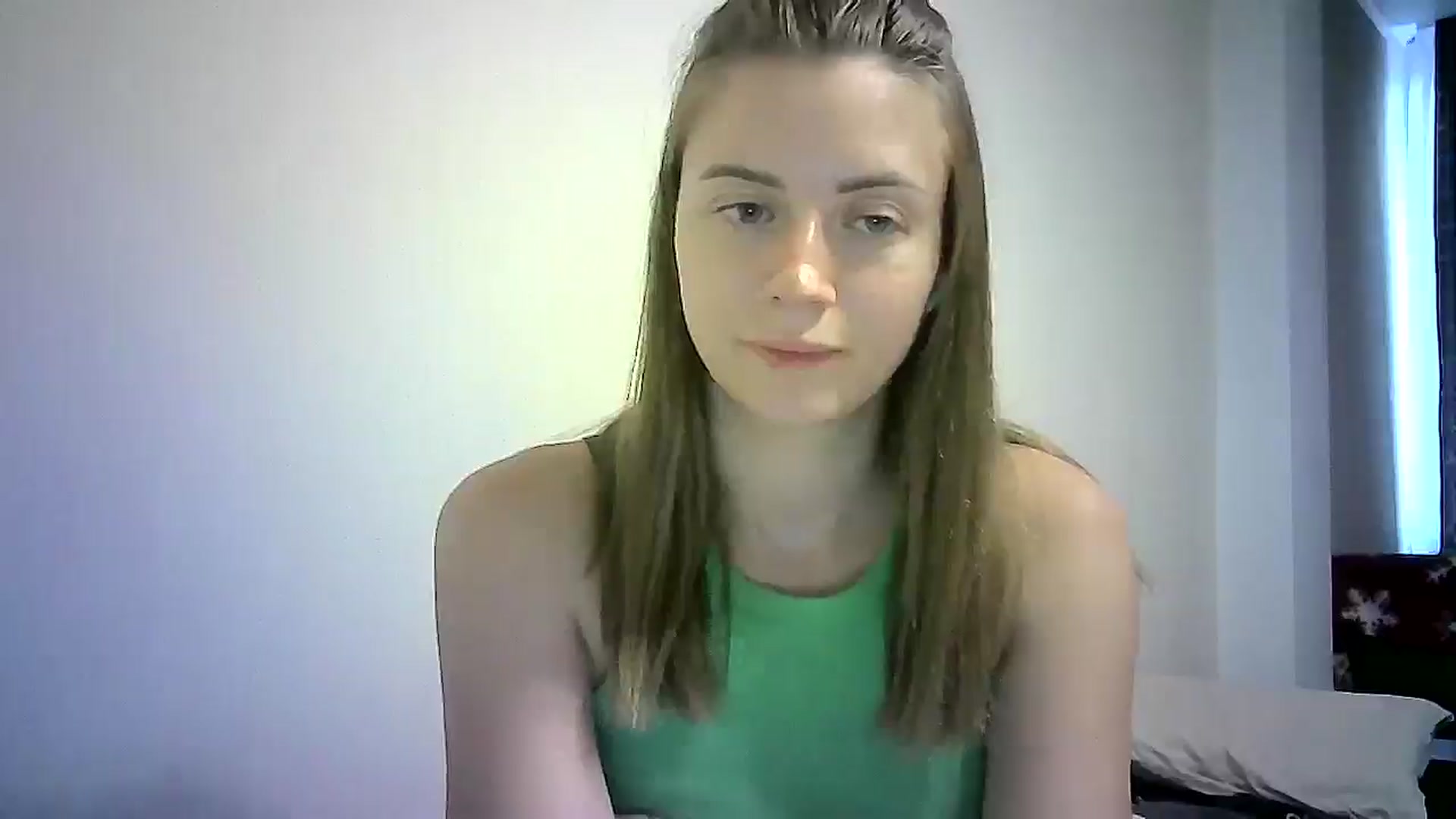 Gallery image thumbnail from Sulfate0's myfreecams stream on, 09/09/2024, 13:34 image 12 of 20
