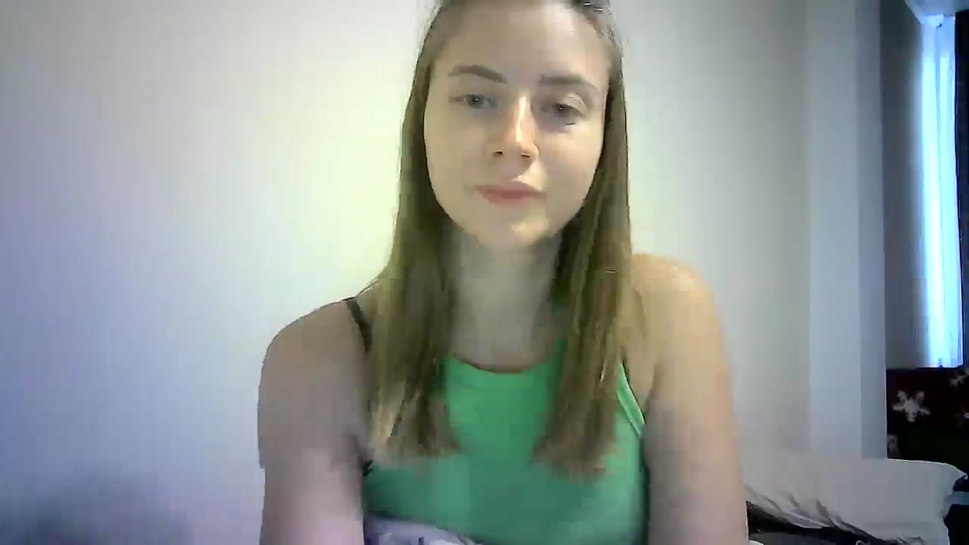 Gallery image thumbnail from Sulfate0's myfreecams stream on, 09/09/2024, 13:34 image 17 of 20