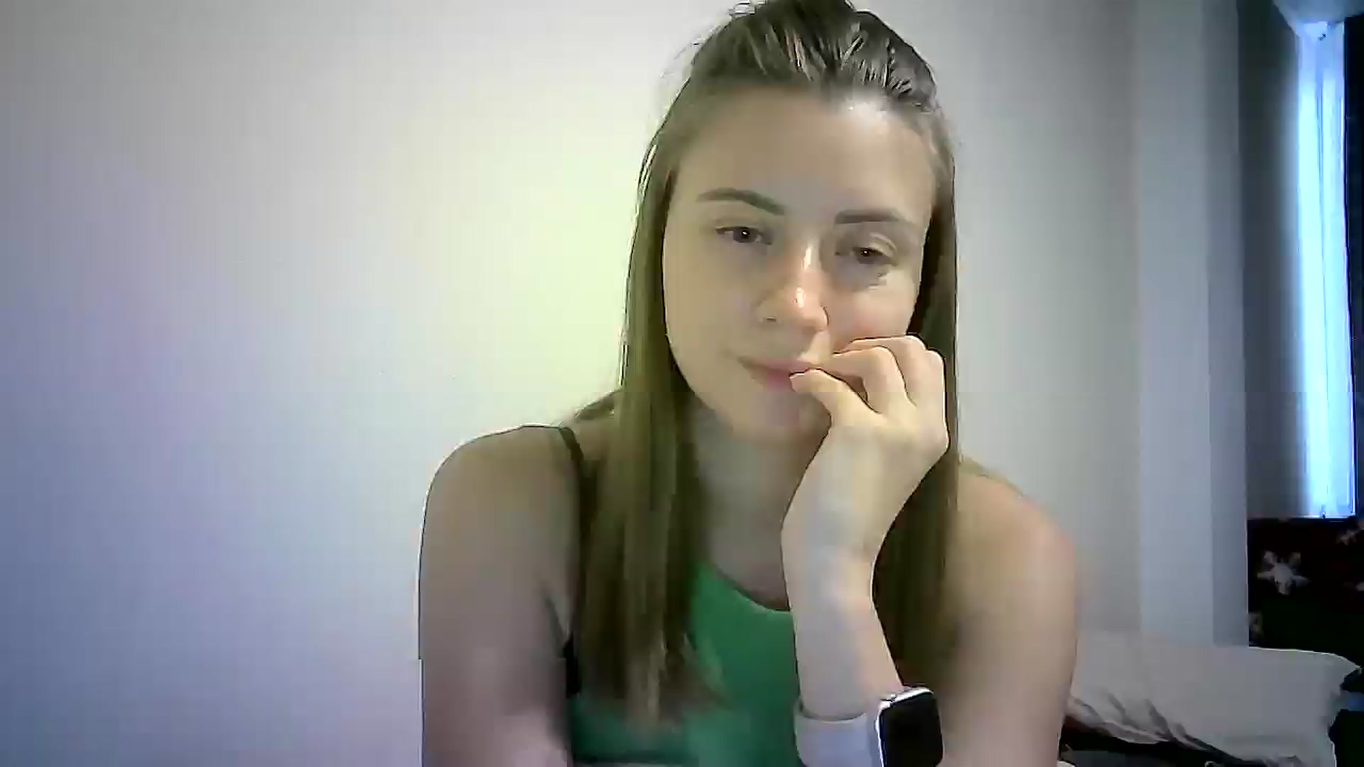 Gallery image thumbnail from Sulfate0's myfreecams stream on, 09/09/2024, 13:34 image 18 of 20