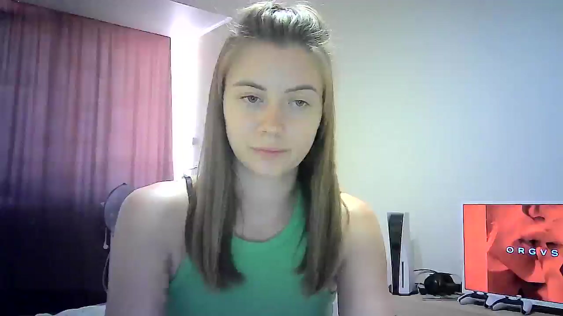 Gallery image thumbnail from Sulfate0's myfreecams stream on, 09/12/2024, 08:09 image 16 of 20