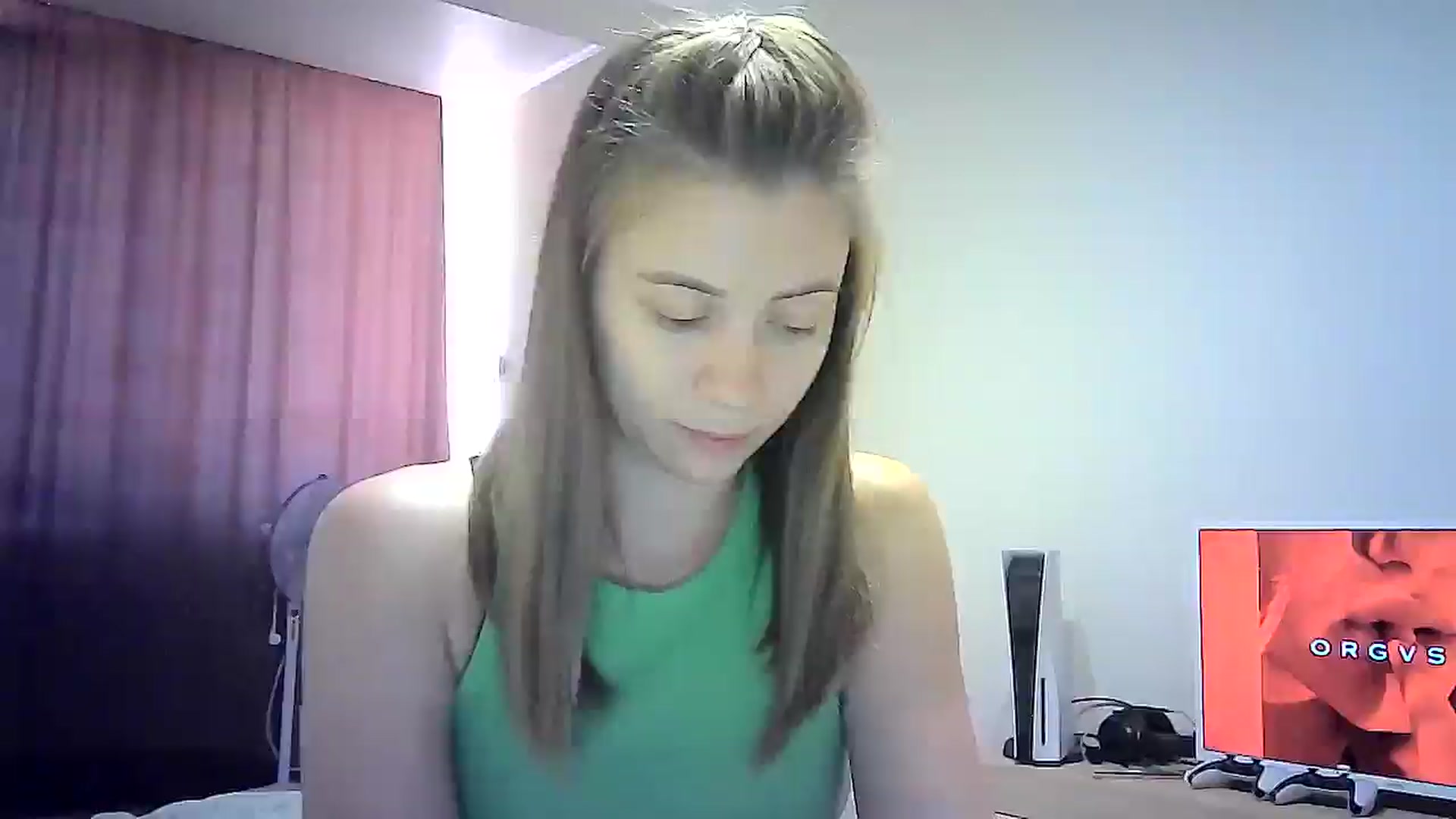Gallery image thumbnail from Sulfate0's myfreecams stream on, 09/12/2024, 08:09 image 13 of 20