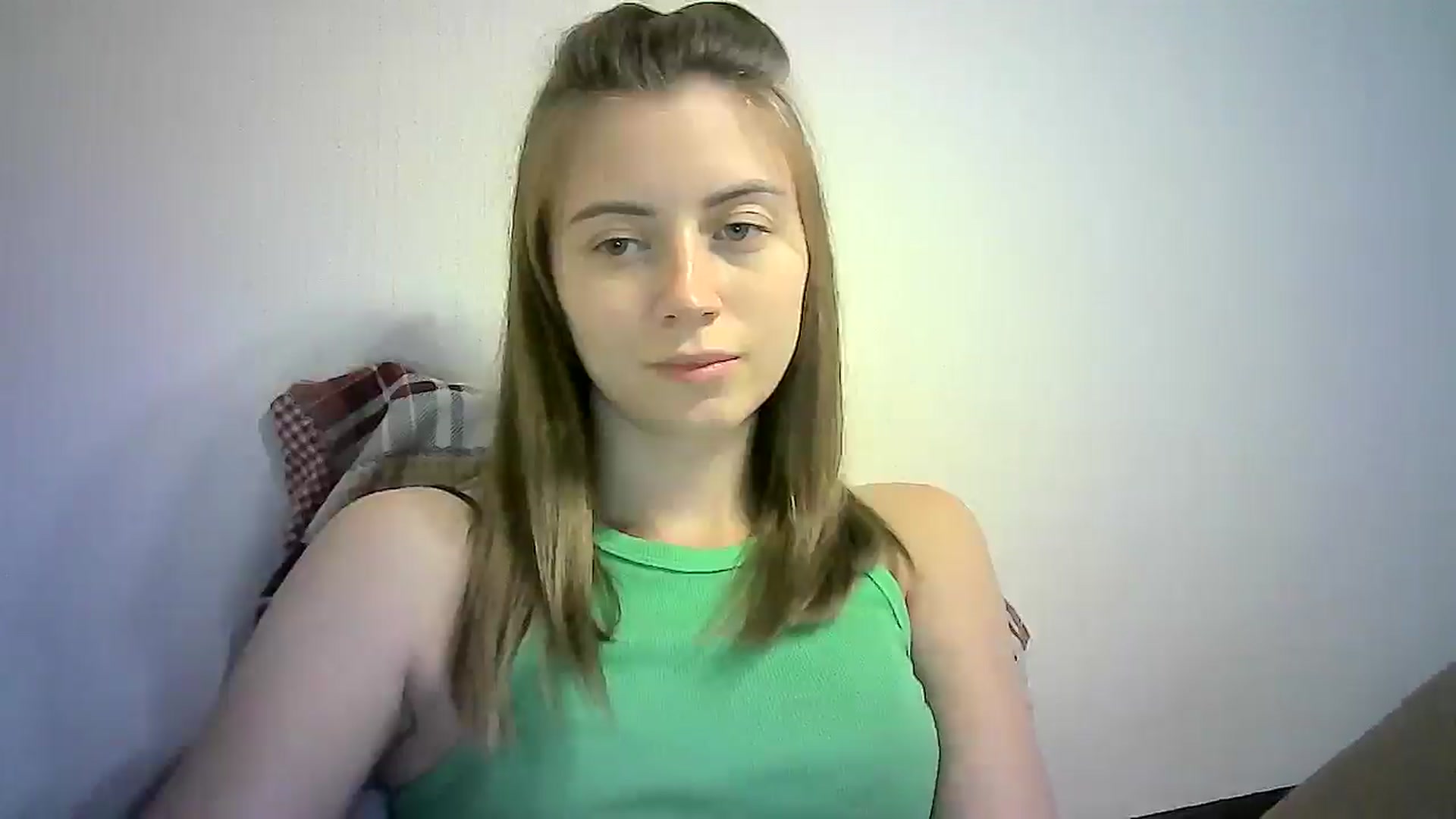 Gallery image thumbnail from Sulfate0's myfreecams stream on, 09/12/2024, 09:55 image 12 of 20