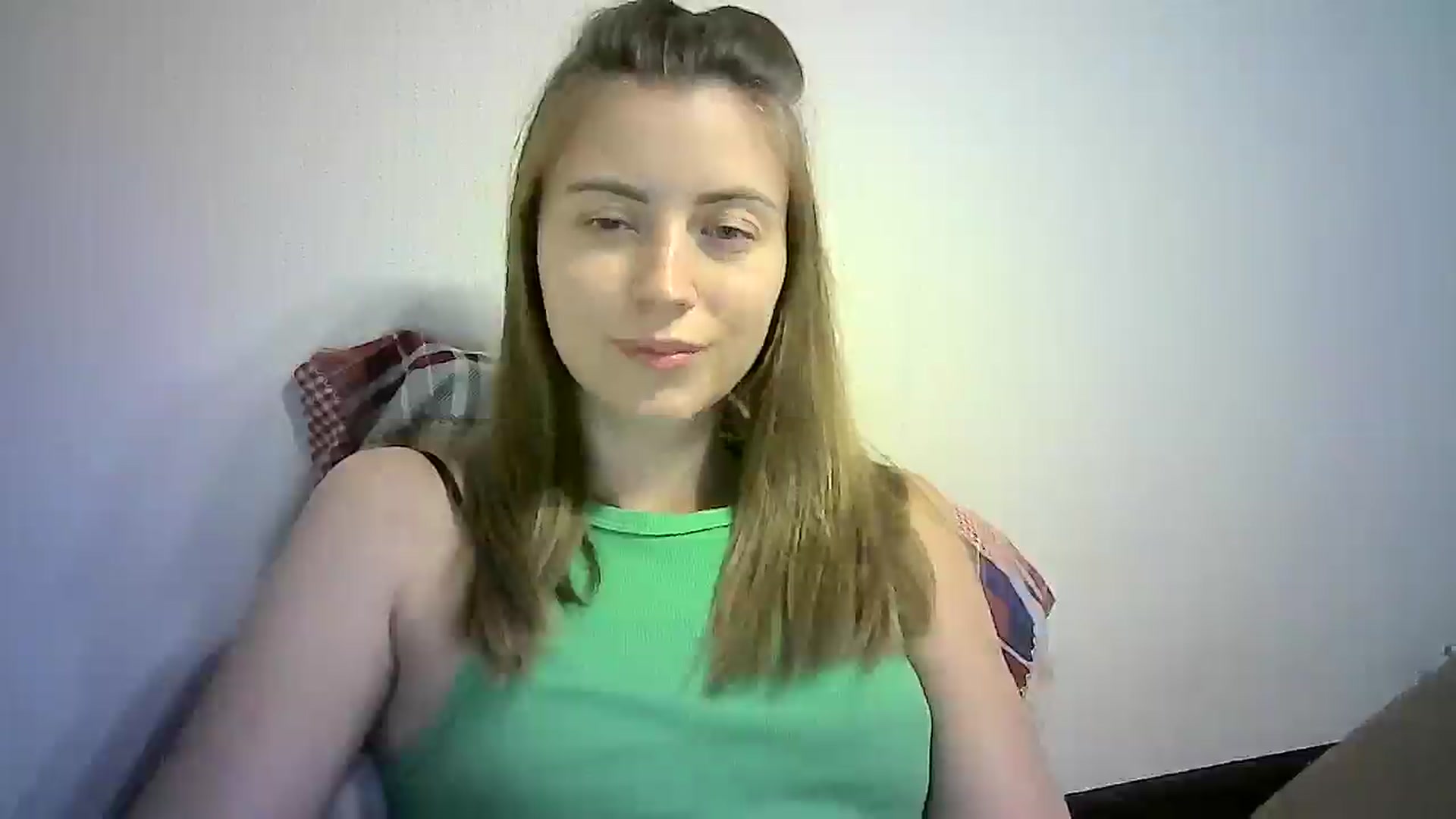 Gallery image thumbnail from Sulfate0's myfreecams stream on, 09/12/2024, 09:55 image 17 of 20