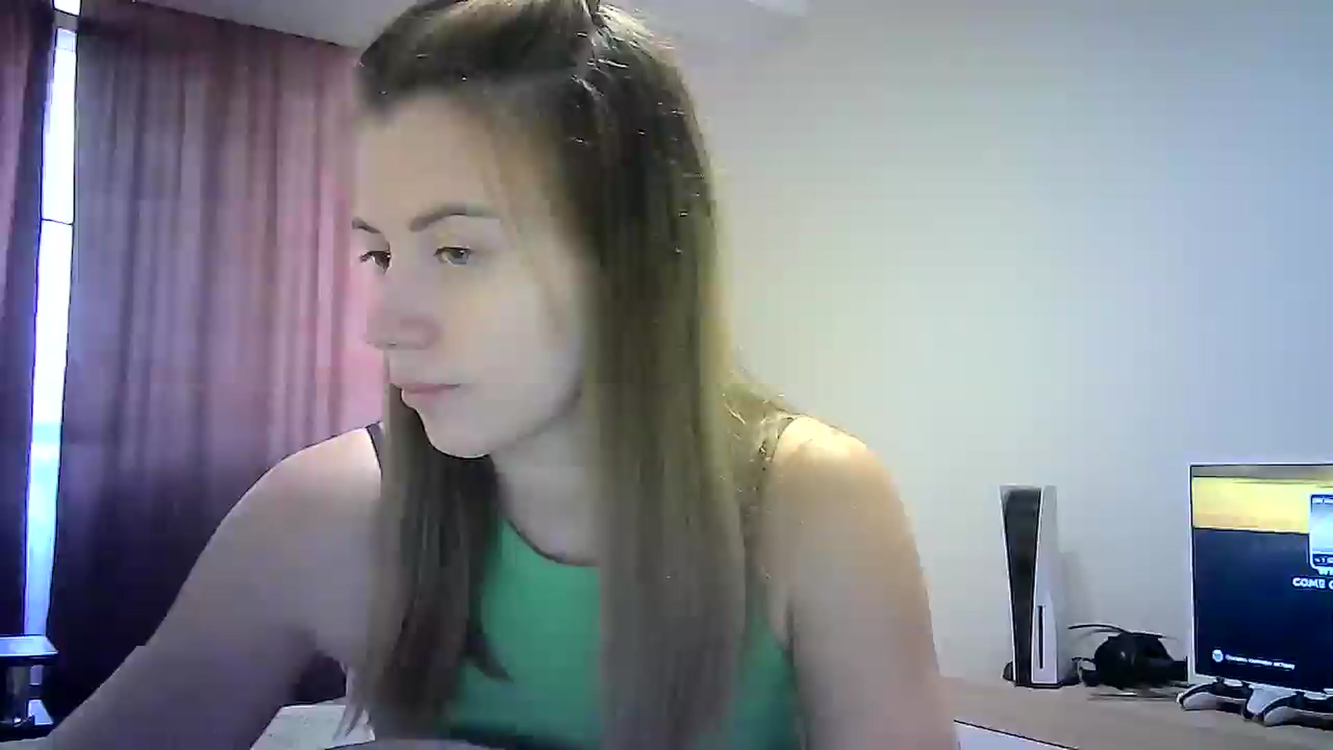 Gallery image thumbnail from Sulfate0's myfreecams stream on, 09/12/2024, 09:55 image 2 of 20