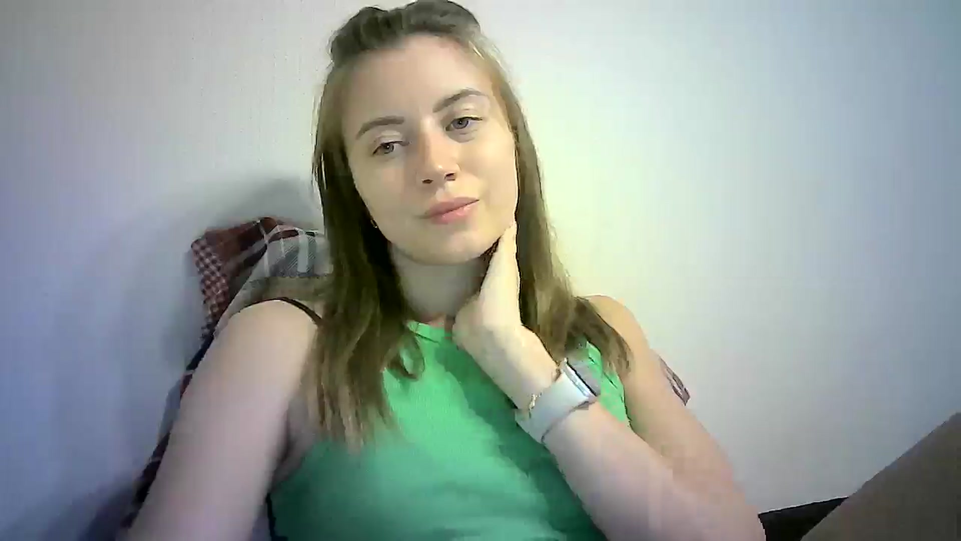 Gallery image thumbnail from Sulfate0's myfreecams stream on, 09/12/2024, 09:55 image 14 of 20