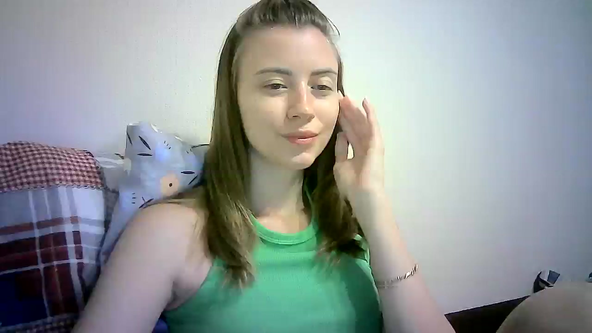 Gallery image thumbnail from Sulfate0's myfreecams stream on, 09/14/2024, 06:56 image 9 of 20