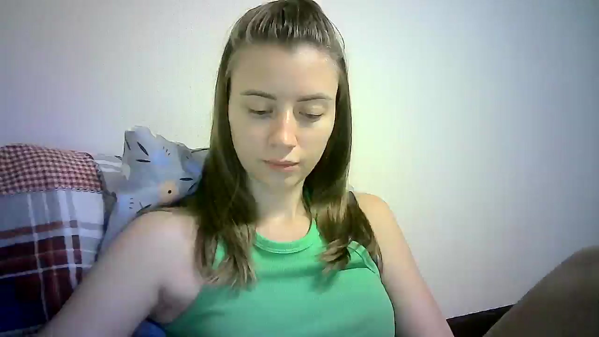 Gallery image thumbnail from Sulfate0's myfreecams stream on, 09/14/2024, 06:56 image 16 of 20