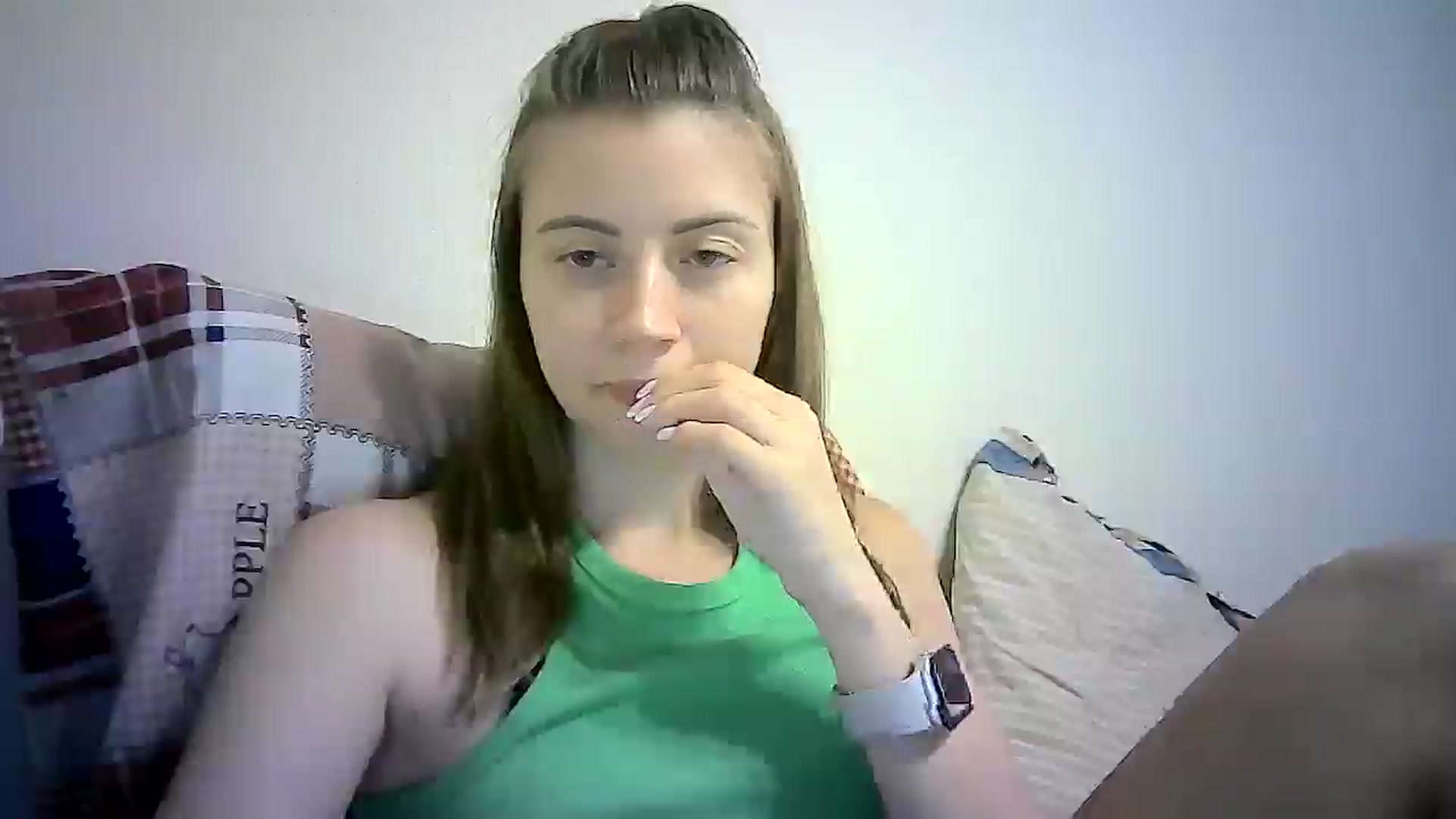 Gallery image thumbnail from Sulfate0's myfreecams stream on, 09/14/2024, 10:37 image 12 of 20