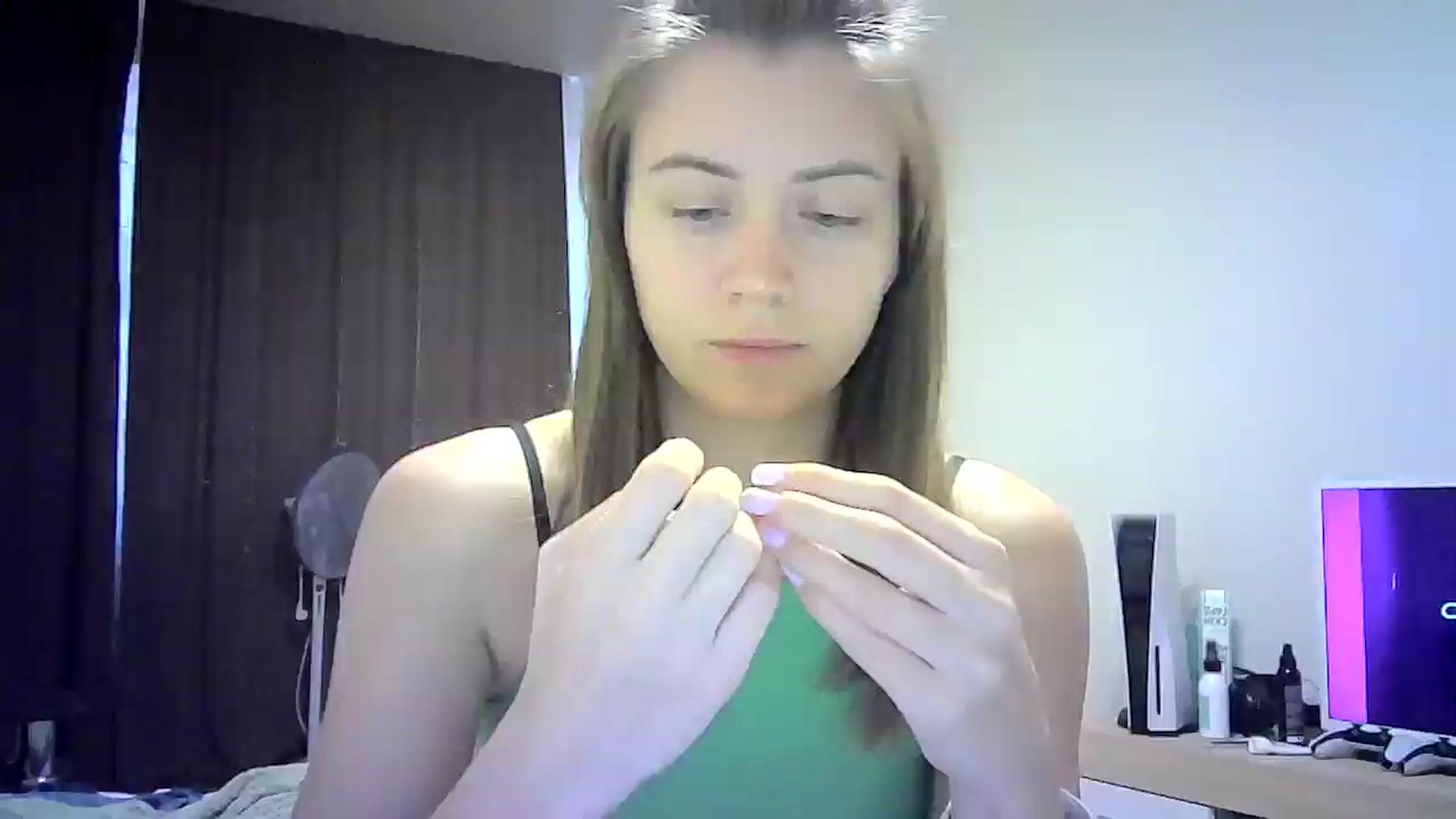 Gallery image thumbnail from Sulfate0's myfreecams stream on, 09/15/2024, 09:00 image 17 of 20