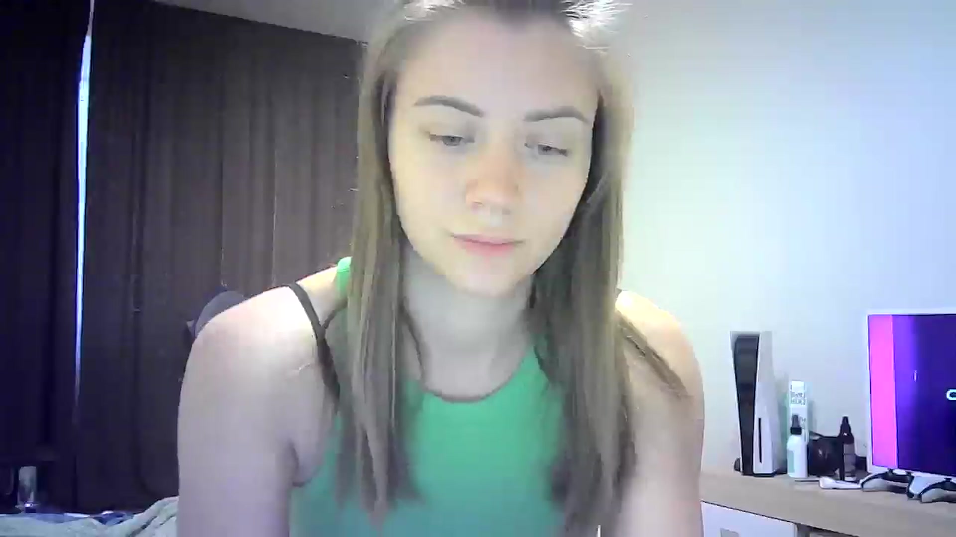 Gallery image thumbnail from Sulfate0's myfreecams stream on, 09/15/2024, 09:00 image 4 of 20