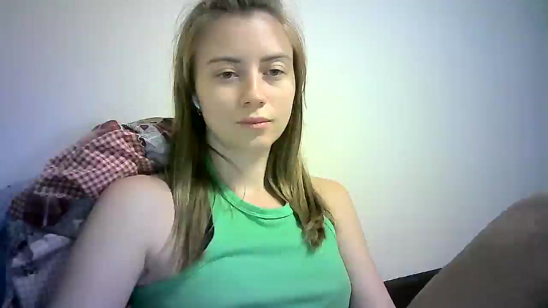 Gallery image thumbnail from Sulfate0's myfreecams stream on, 09/15/2024, 10:04 image 17 of 20