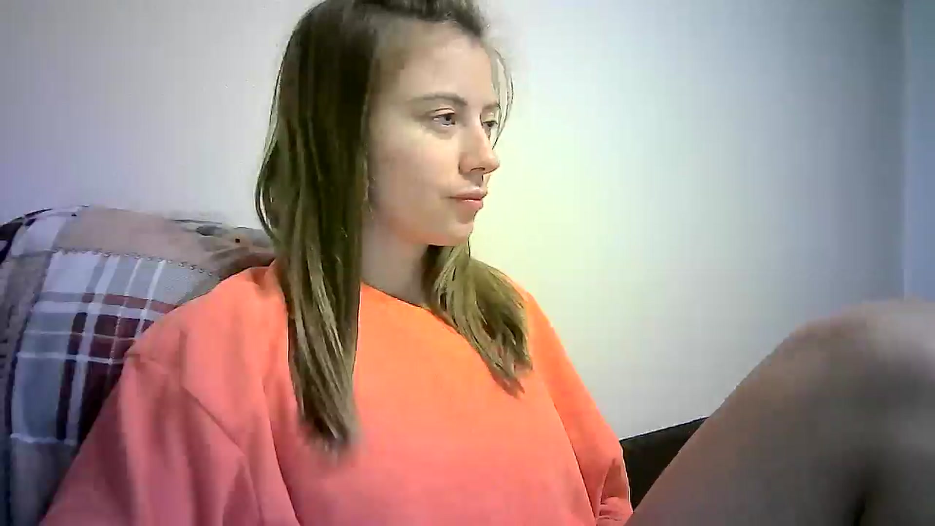 Gallery image thumbnail from Sulfate0's myfreecams stream on, 09/15/2024, 10:04 image 4 of 20