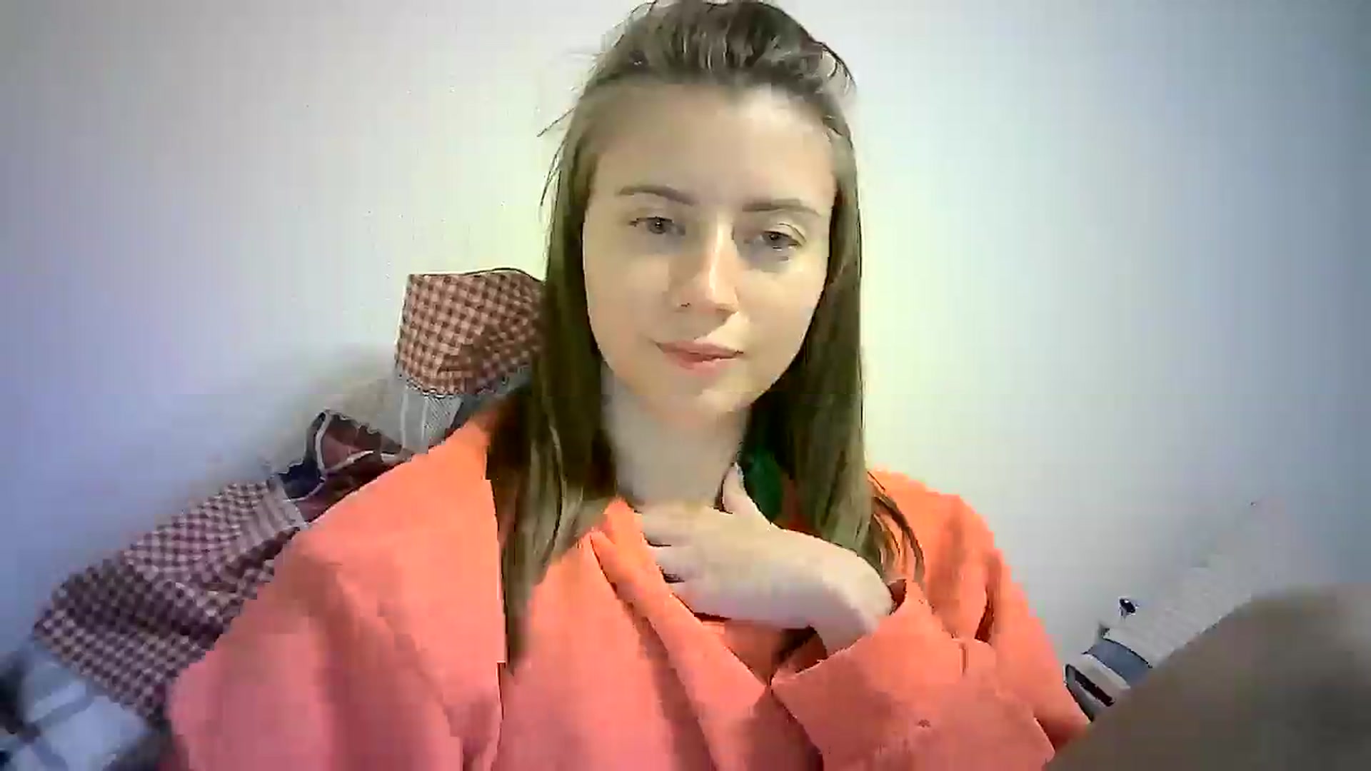 Gallery image thumbnail from Sulfate0's myfreecams stream on, 09/16/2024, 10:29 image 18 of 20