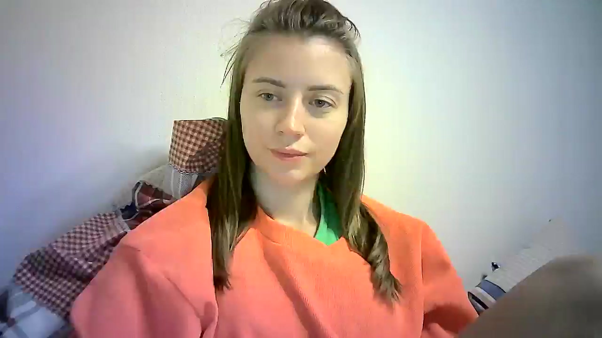 Gallery image thumbnail from Sulfate0's myfreecams stream on, 09/16/2024, 10:29 image 17 of 20