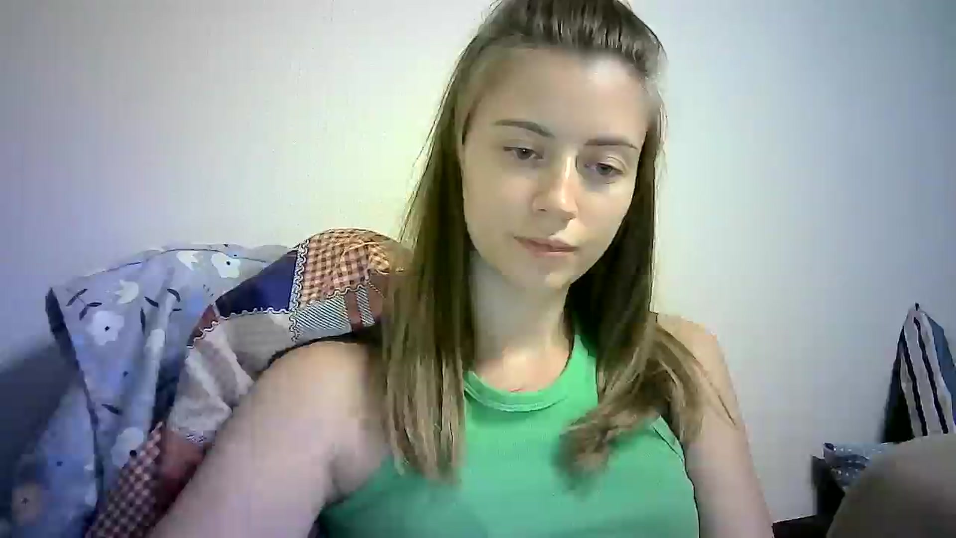 Gallery image thumbnail from Sulfate0's myfreecams stream on, 09/16/2024, 13:49 image 20 of 20