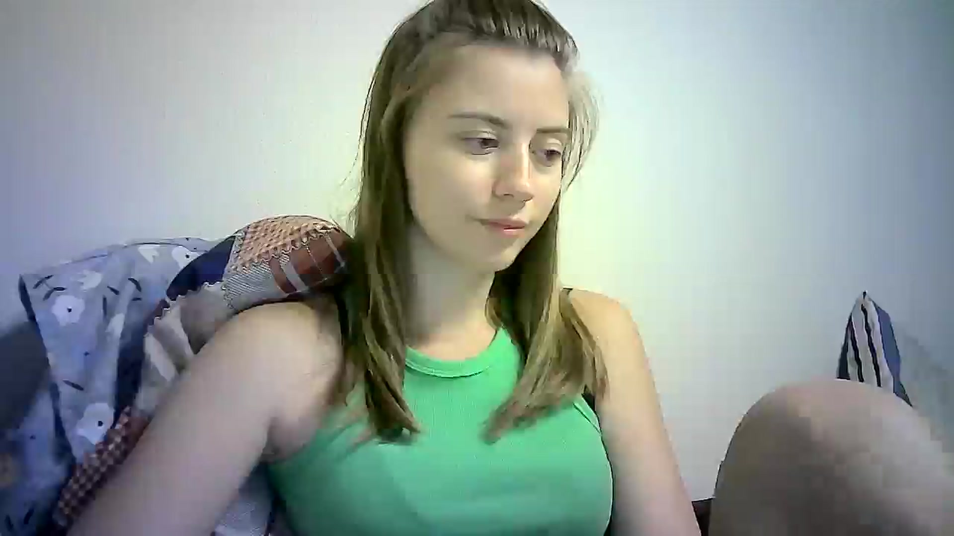 Gallery image thumbnail from Sulfate0's myfreecams stream on, 09/16/2024, 13:49 image 4 of 20