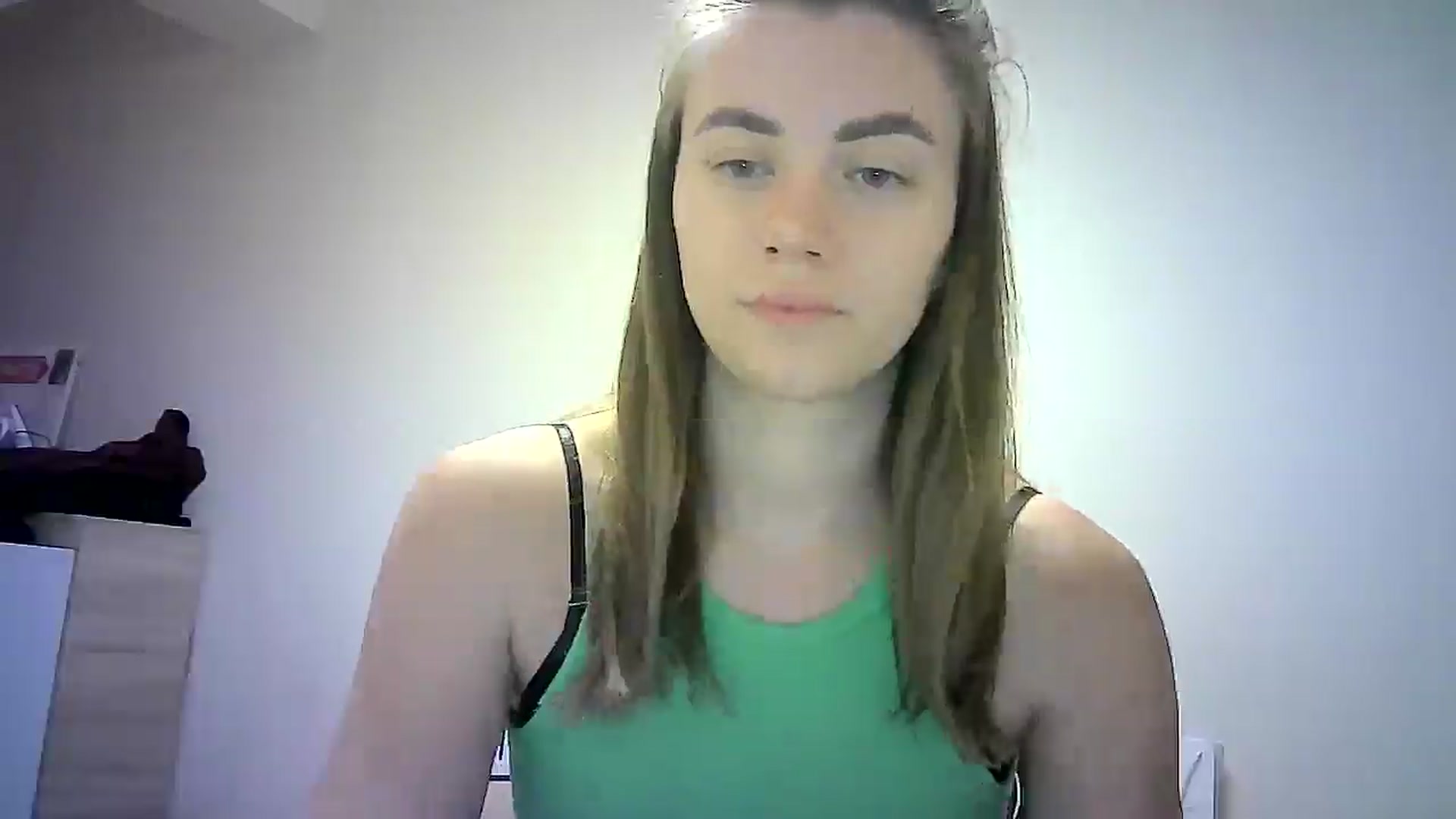 Gallery image thumbnail from Sulfate0's myfreecams stream on, 09/19/2024, 08:28 image 12 of 20