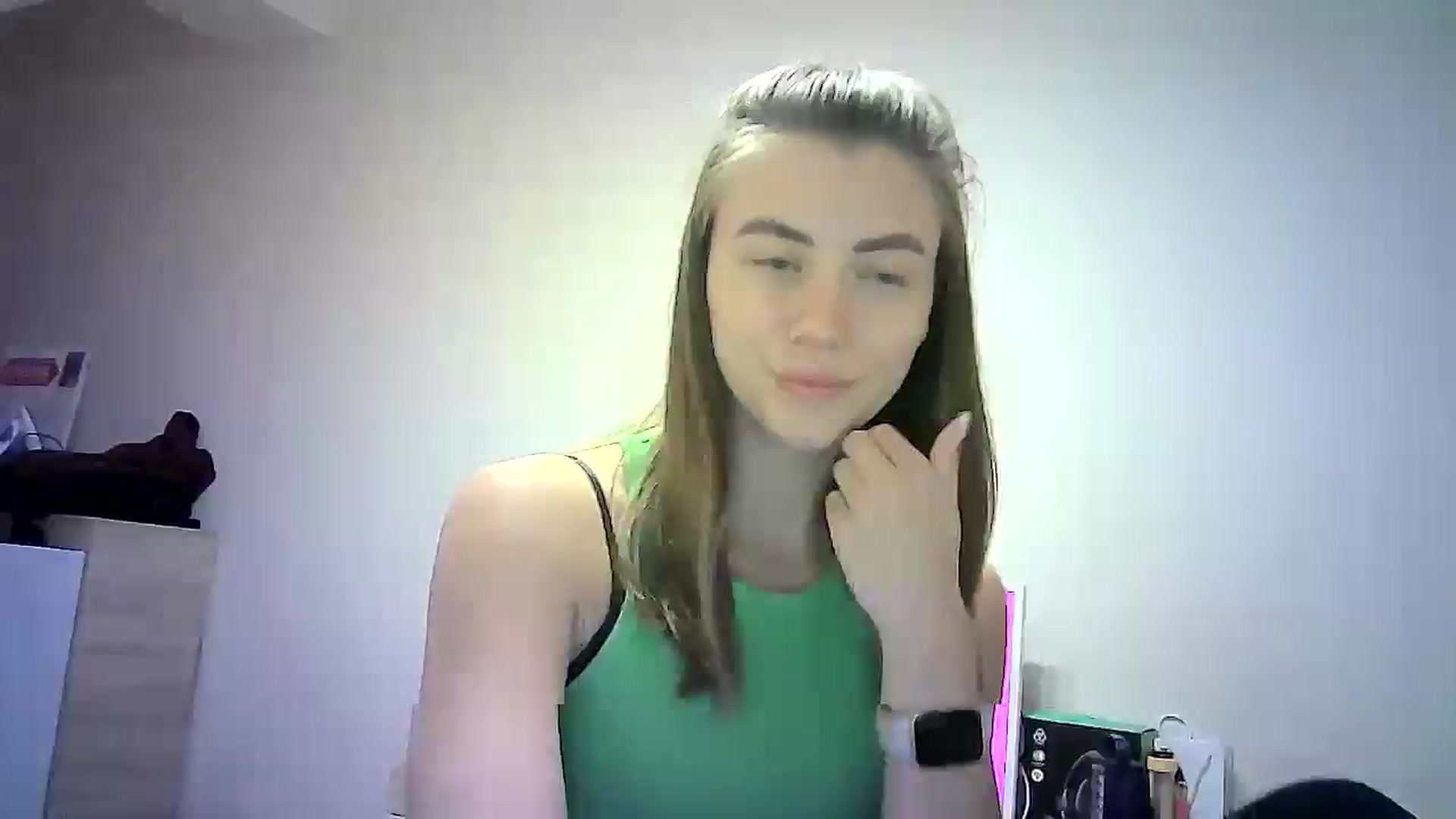 Gallery image thumbnail from Sulfate0's myfreecams stream on, 09/19/2024, 08:28 image 18 of 20