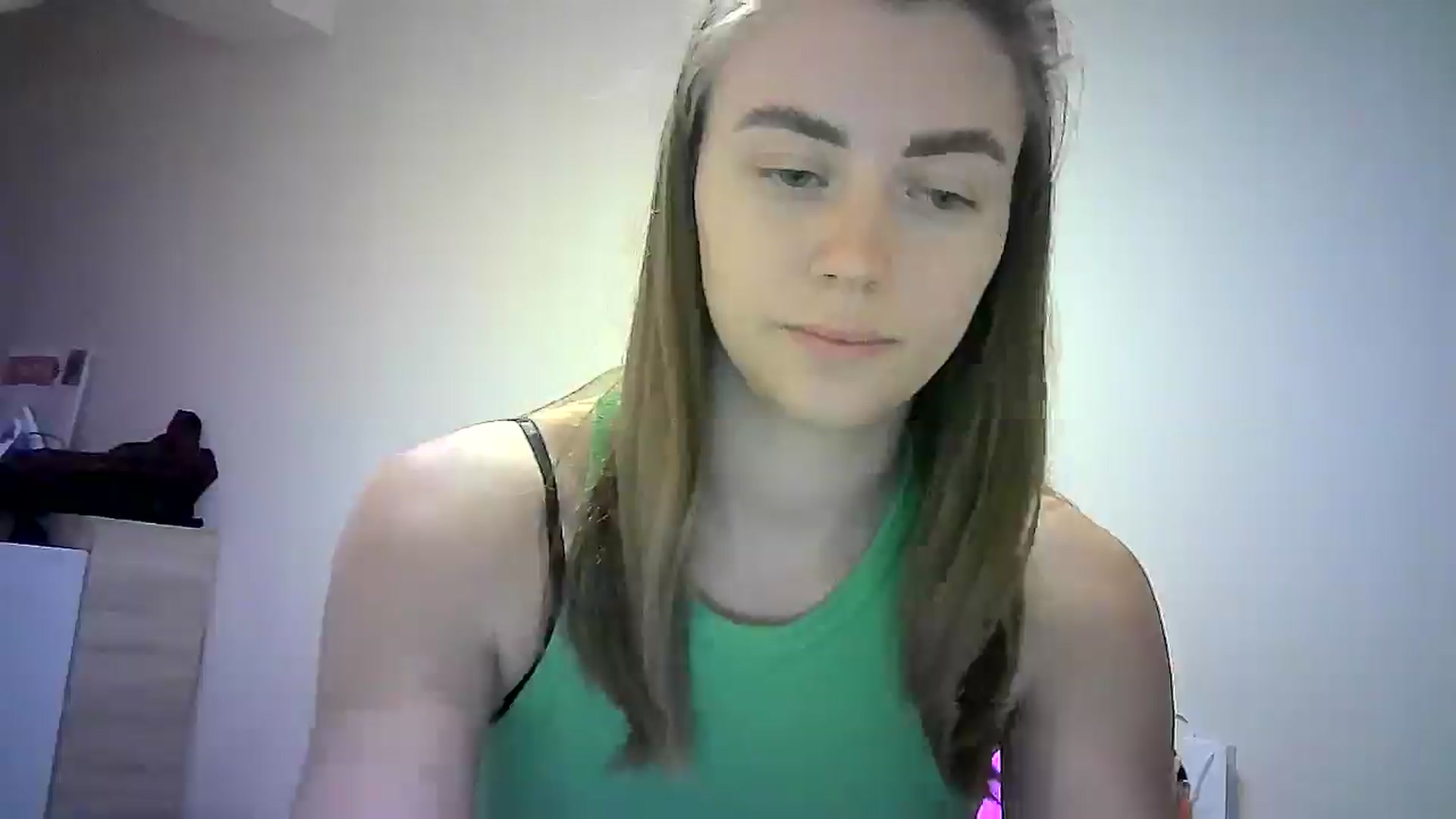 Gallery image thumbnail from Sulfate0's myfreecams stream on, 09/19/2024, 08:28 image 20 of 20