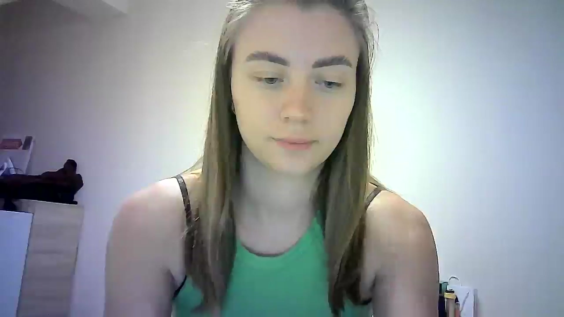 Gallery image thumbnail from Sulfate0's myfreecams stream on, 09/19/2024, 08:28 image 17 of 20