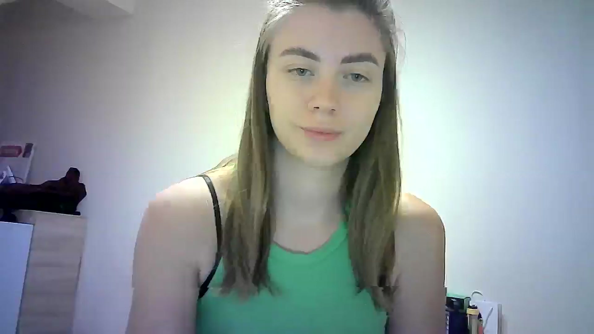 Gallery image thumbnail from Sulfate0's myfreecams stream on, 09/19/2024, 08:28 image 15 of 20