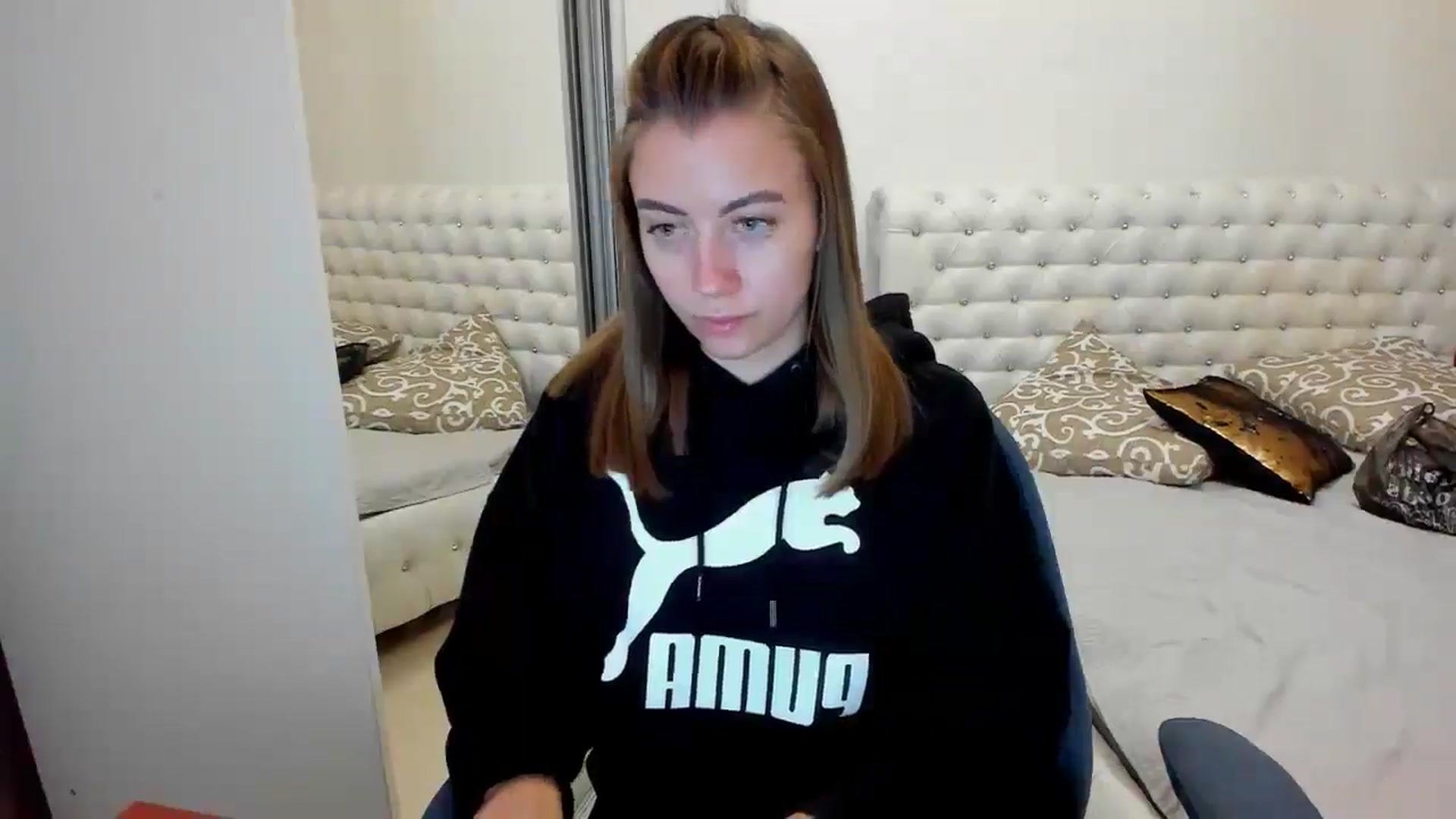 Gallery image thumbnail from Sulfate0's myfreecams stream on, 09/21/2024, 07:37 image 11 of 20