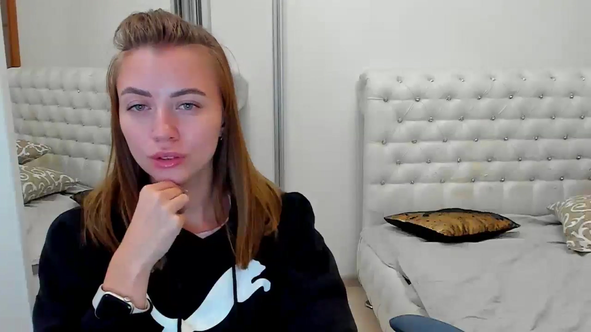 Gallery image thumbnail from Sulfate0's myfreecams stream on, 09/26/2024, 10:13 image 8 of 20