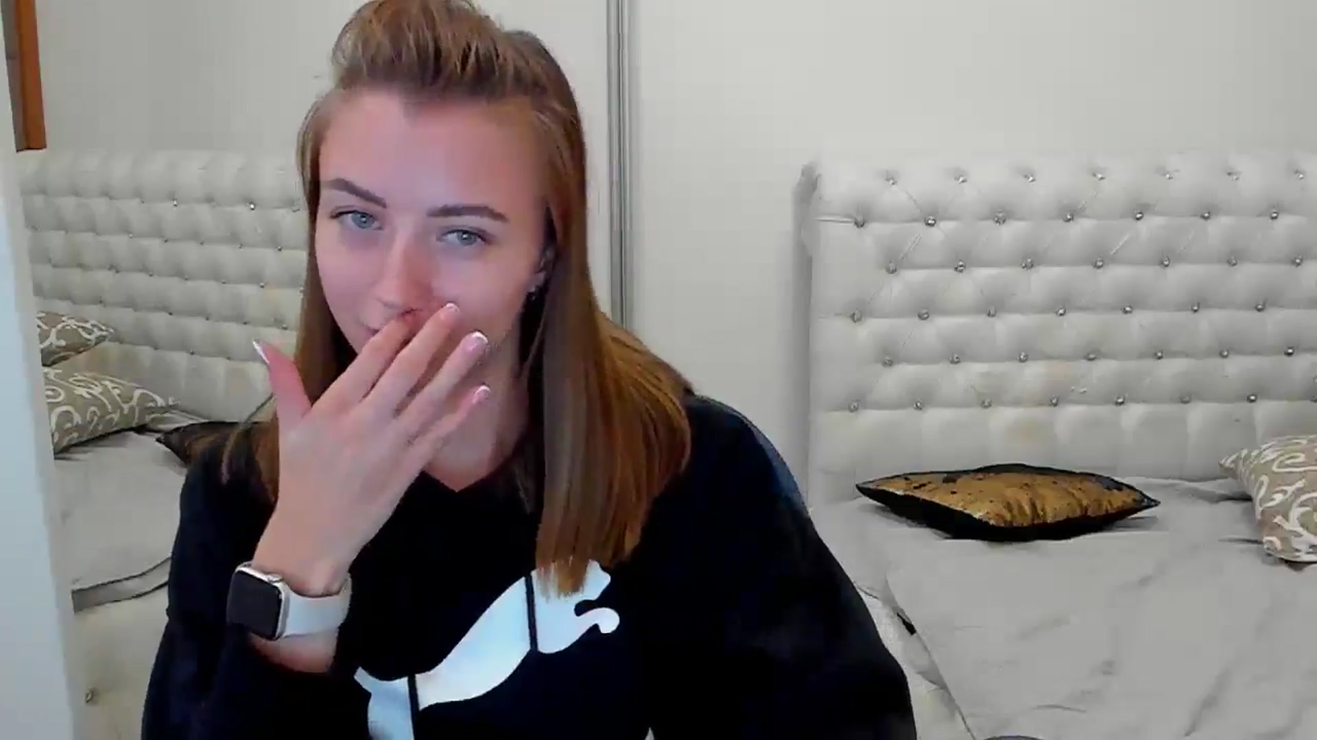 Gallery image thumbnail from Sulfate0's myfreecams stream on, 09/26/2024, 10:13 image 17 of 20