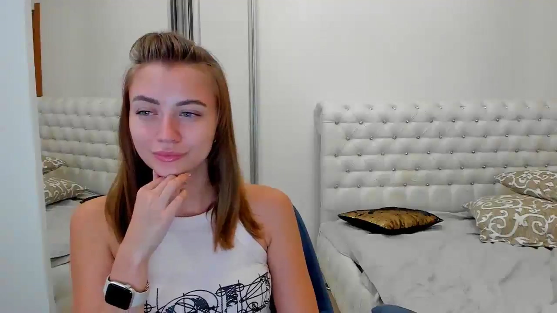Gallery image thumbnail from Sulfate0's myfreecams stream on, 09/26/2024, 11:06 image 19 of 20