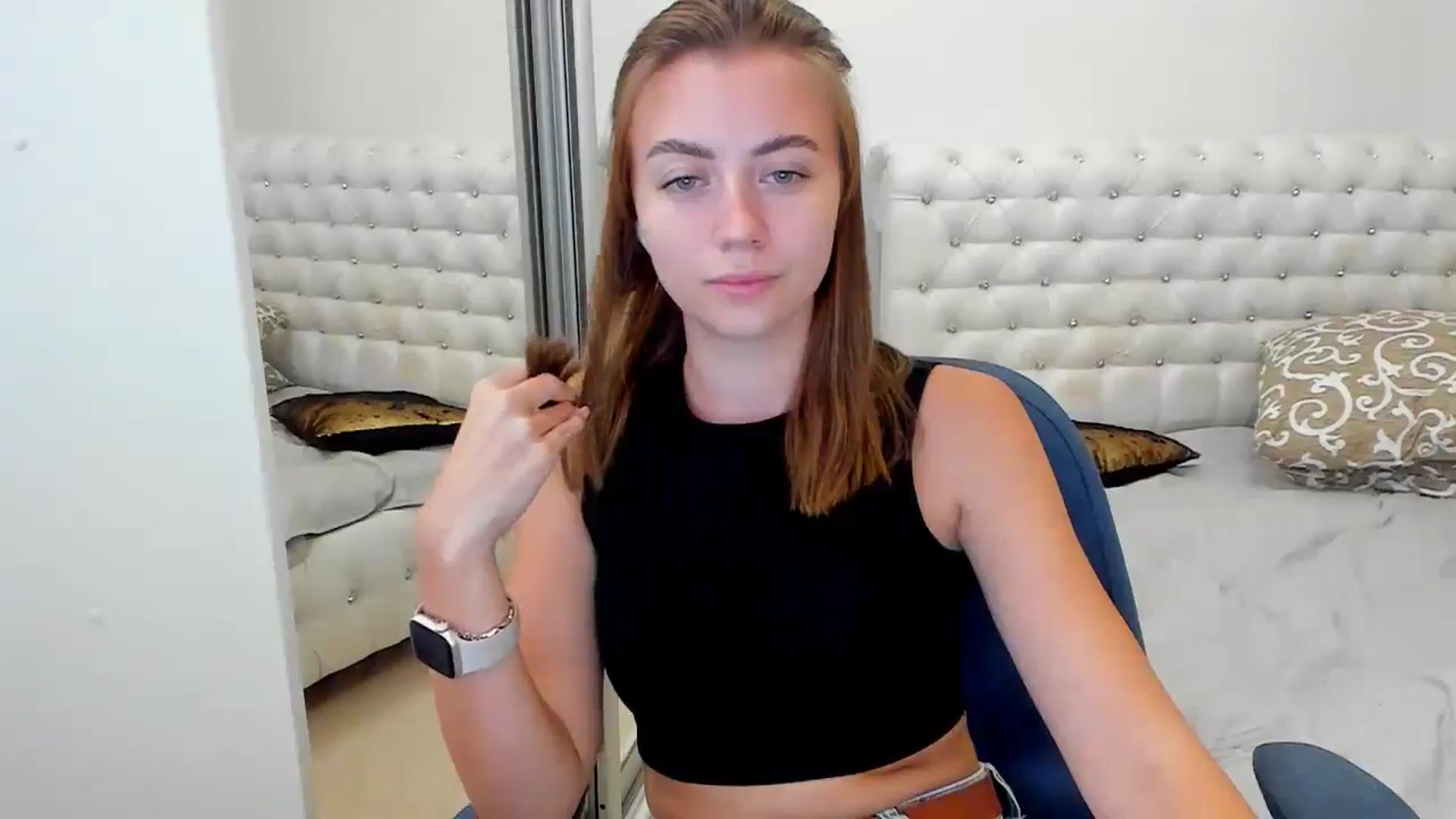 Gallery image thumbnail from Sulfate0's myfreecams stream on, 09/29/2024, 09:17 image 3 of 20