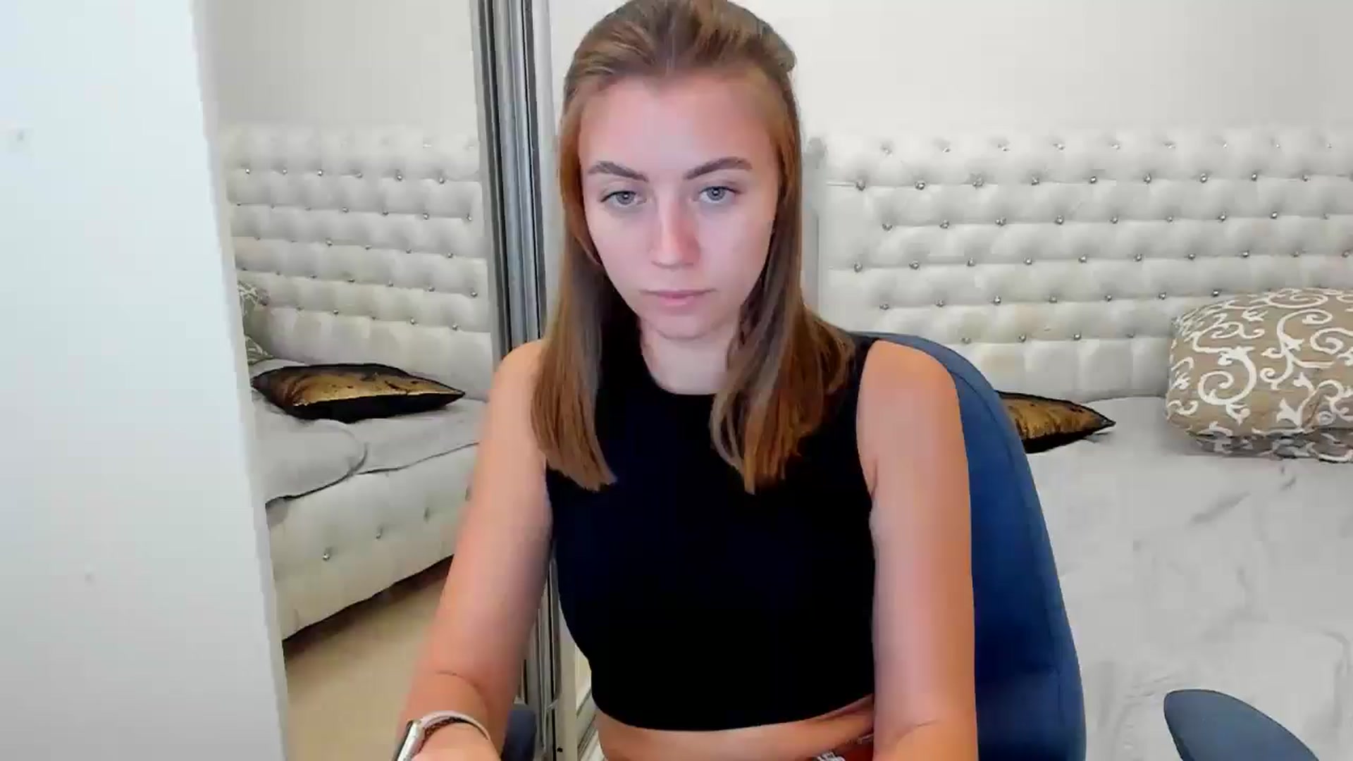Gallery image thumbnail from Sulfate0's myfreecams stream on, 09/29/2024, 09:17 image 1 of 20