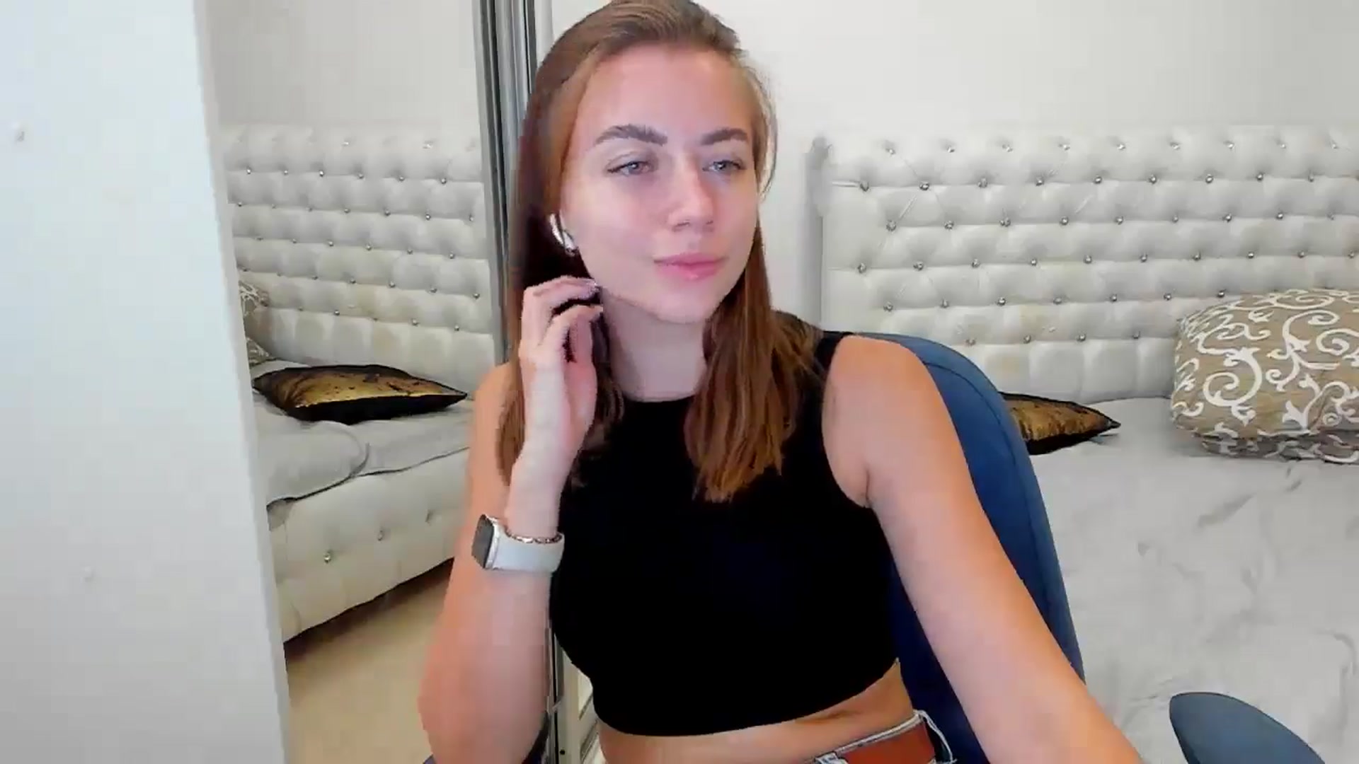 Gallery image thumbnail from Sulfate0's myfreecams stream on, 09/29/2024, 09:17 image 4 of 20