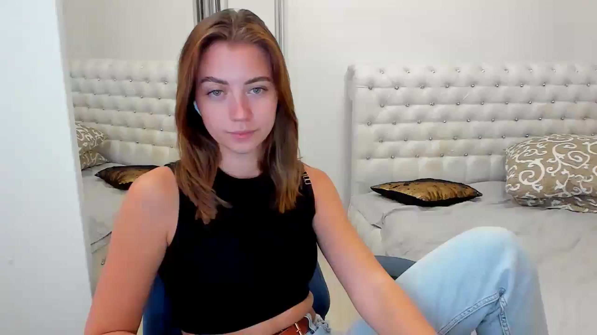 Gallery image thumbnail from Sulfate0's myfreecams stream on, 09/29/2024, 11:26 image 9 of 20
