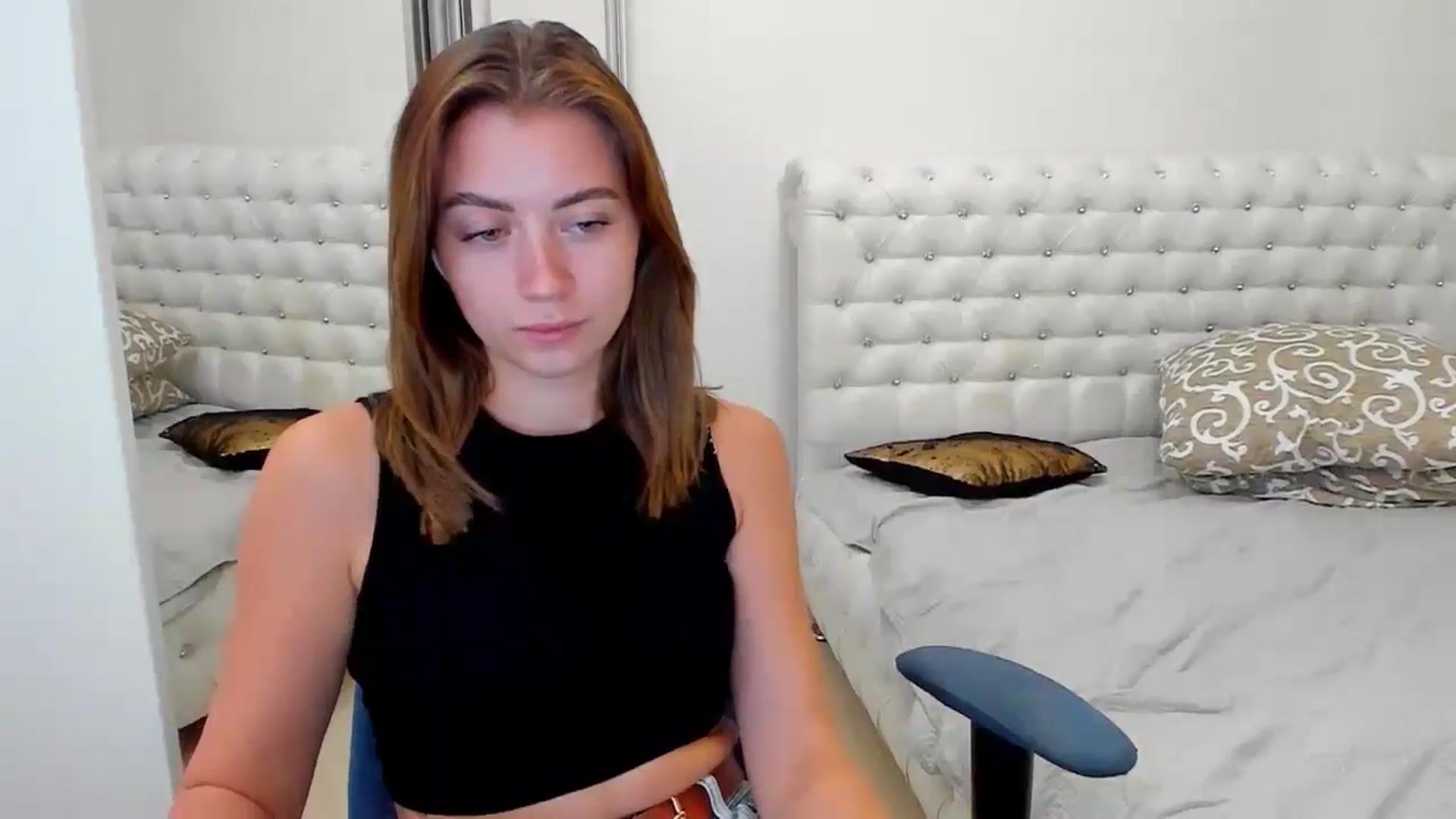 Gallery image thumbnail from Sulfate0's myfreecams stream on, 09/29/2024, 11:26 image 5 of 20