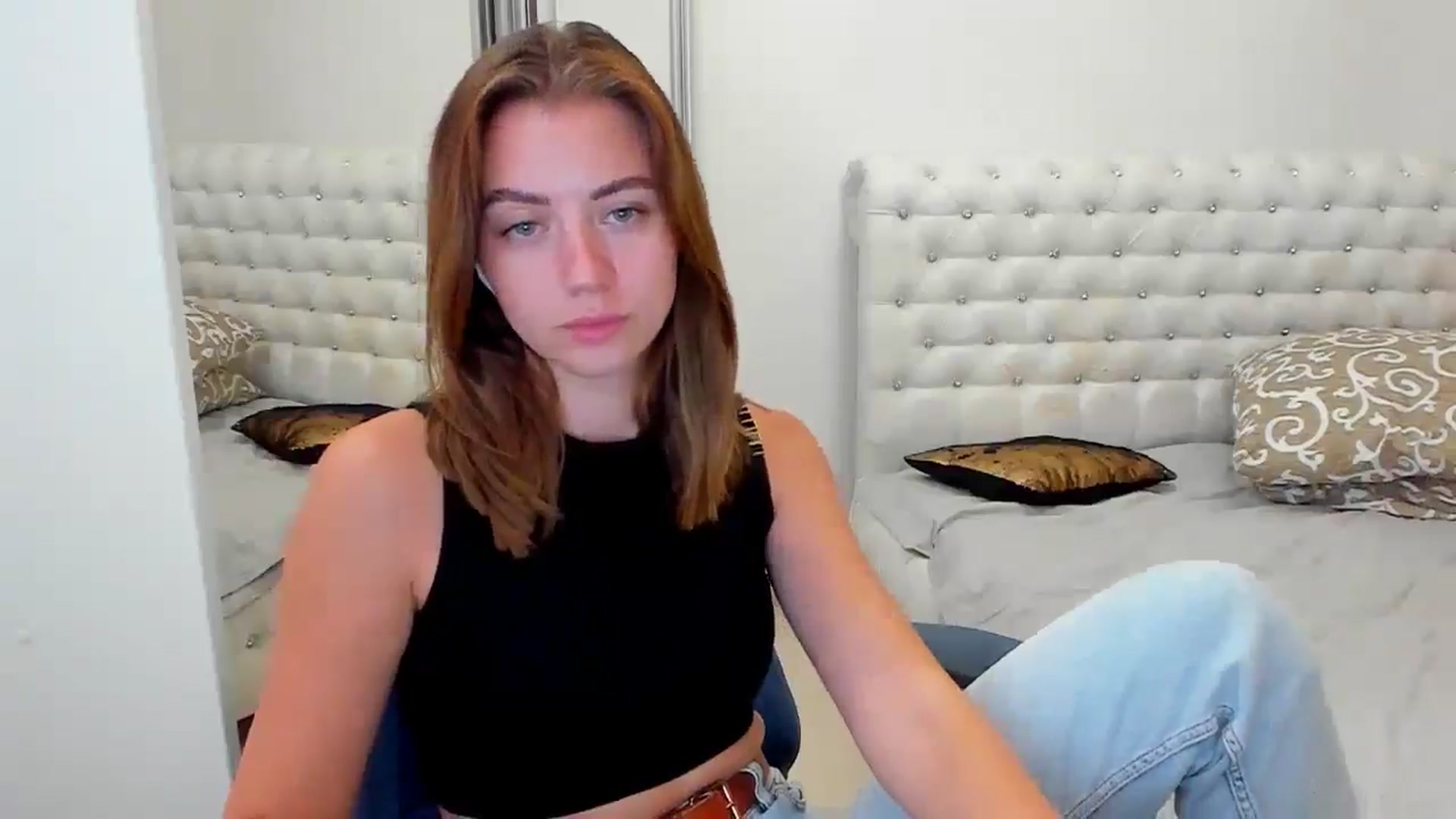 Gallery image thumbnail from Sulfate0's myfreecams stream on, 09/29/2024, 11:26 image 19 of 20