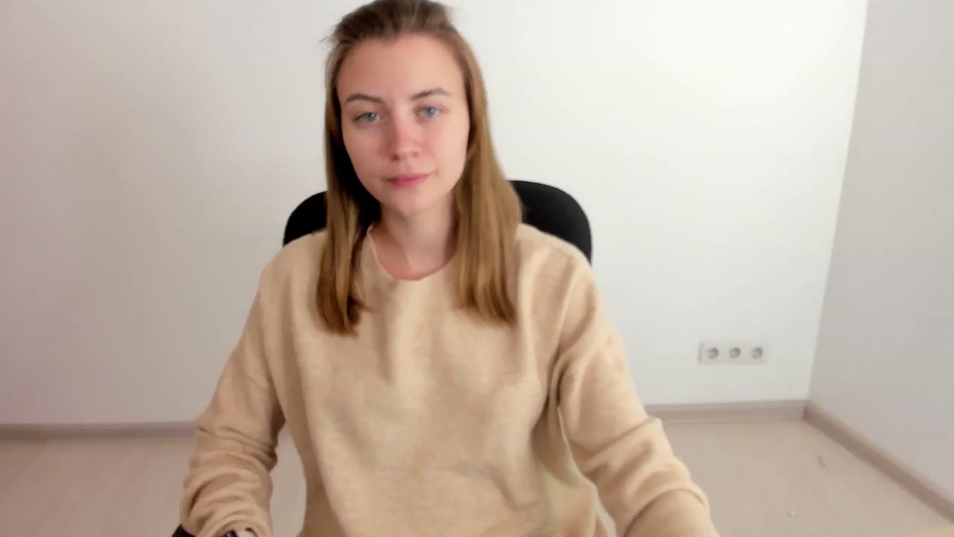 Gallery image thumbnail from Sulfate0's myfreecams stream on, 11/02/2024, 08:03 image 19 of 20