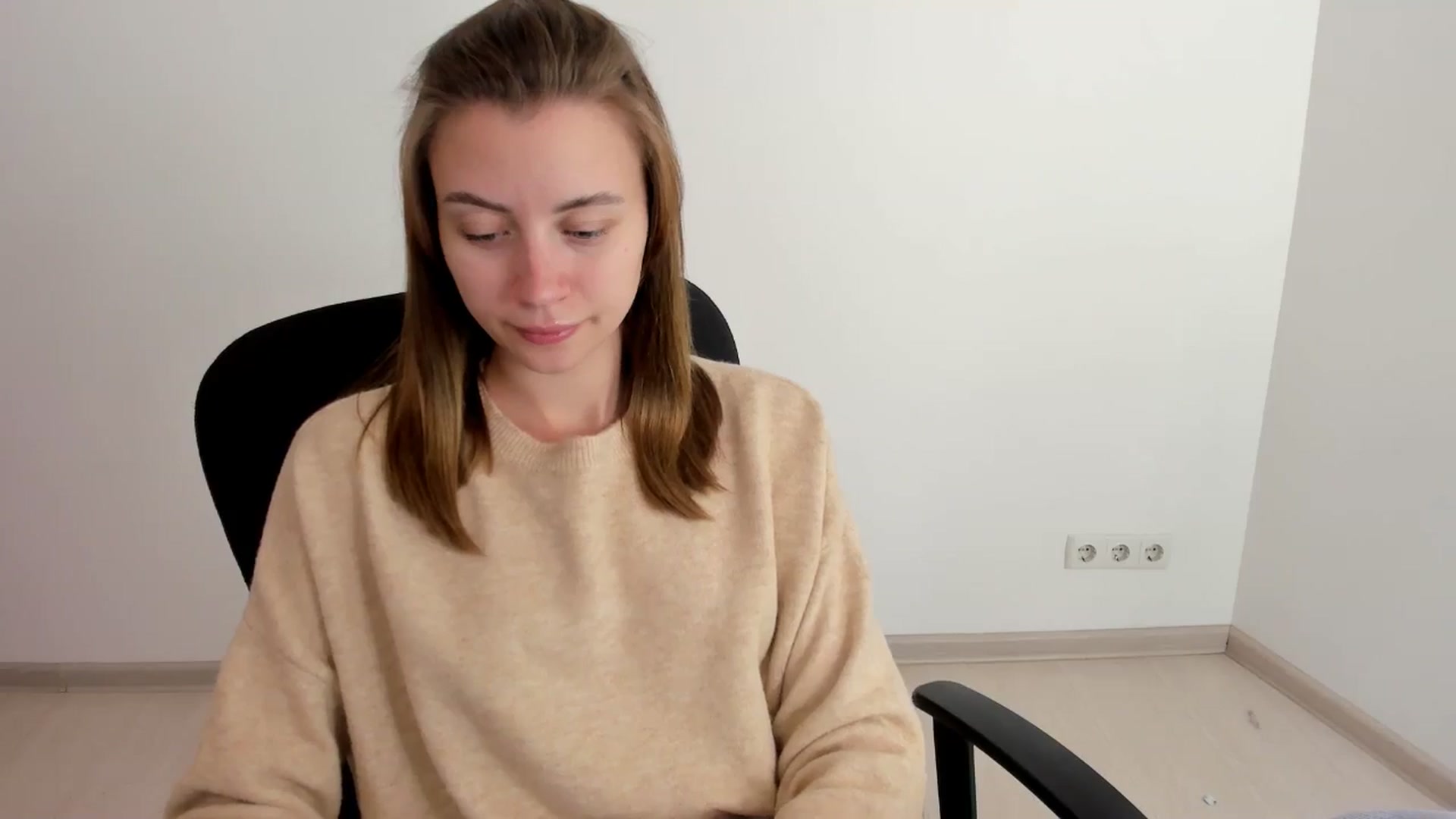 Gallery image thumbnail from Sulfate0's myfreecams stream on, 11/02/2024, 08:18 image 20 of 20