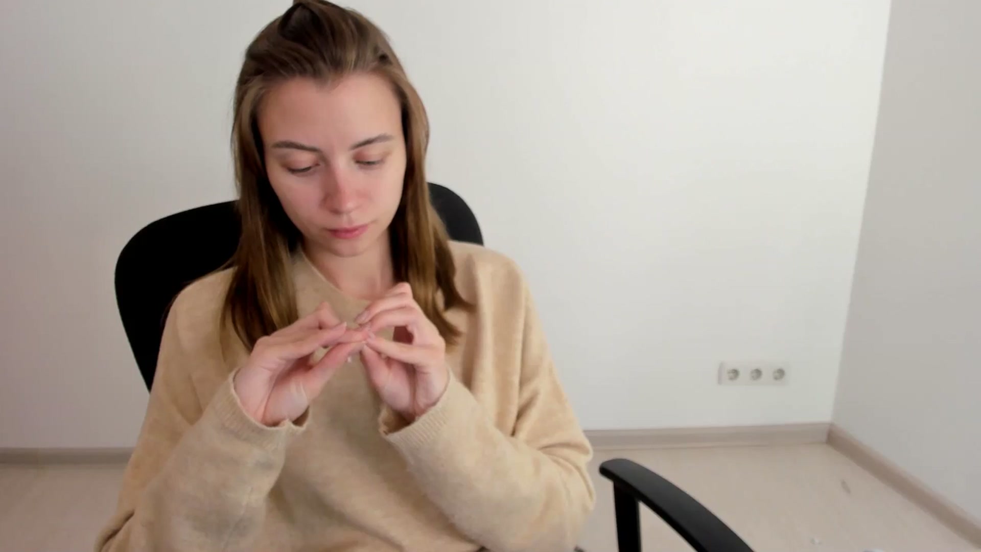 Gallery image thumbnail from Sulfate0's myfreecams stream on, 11/02/2024, 08:39 image 13 of 20
