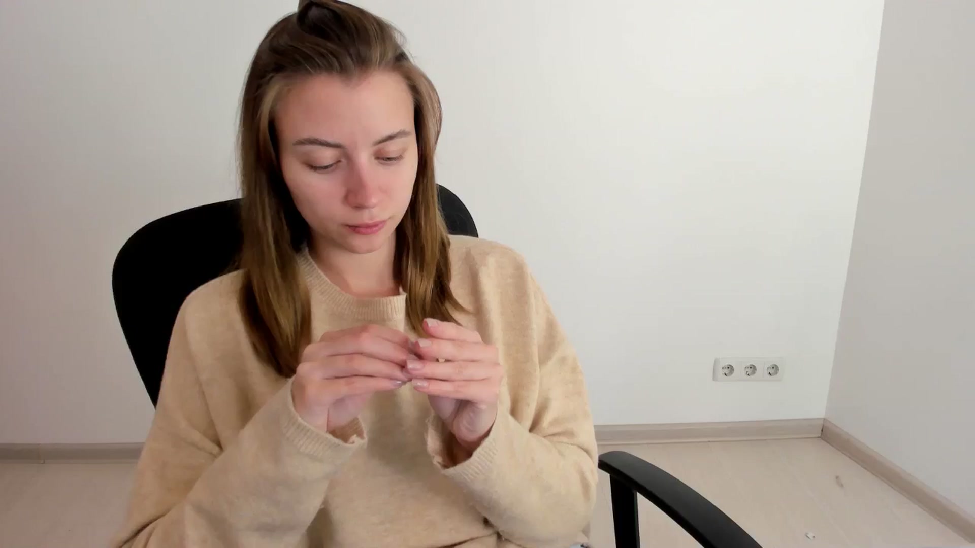 Gallery image thumbnail from Sulfate0's myfreecams stream on, 11/02/2024, 08:39 image 4 of 20
