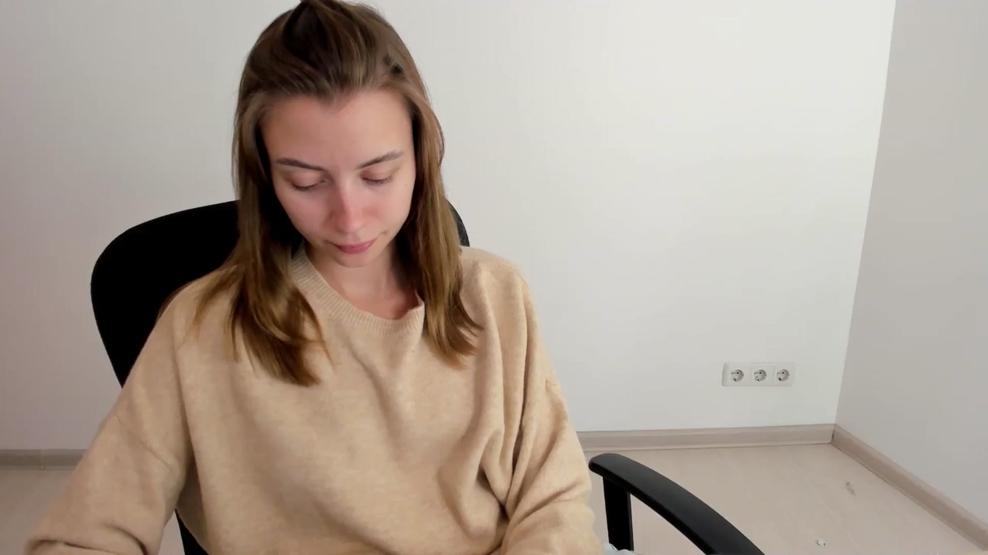 Gallery image thumbnail from Sulfate0's myfreecams stream on, 11/02/2024, 08:39 image 10 of 20