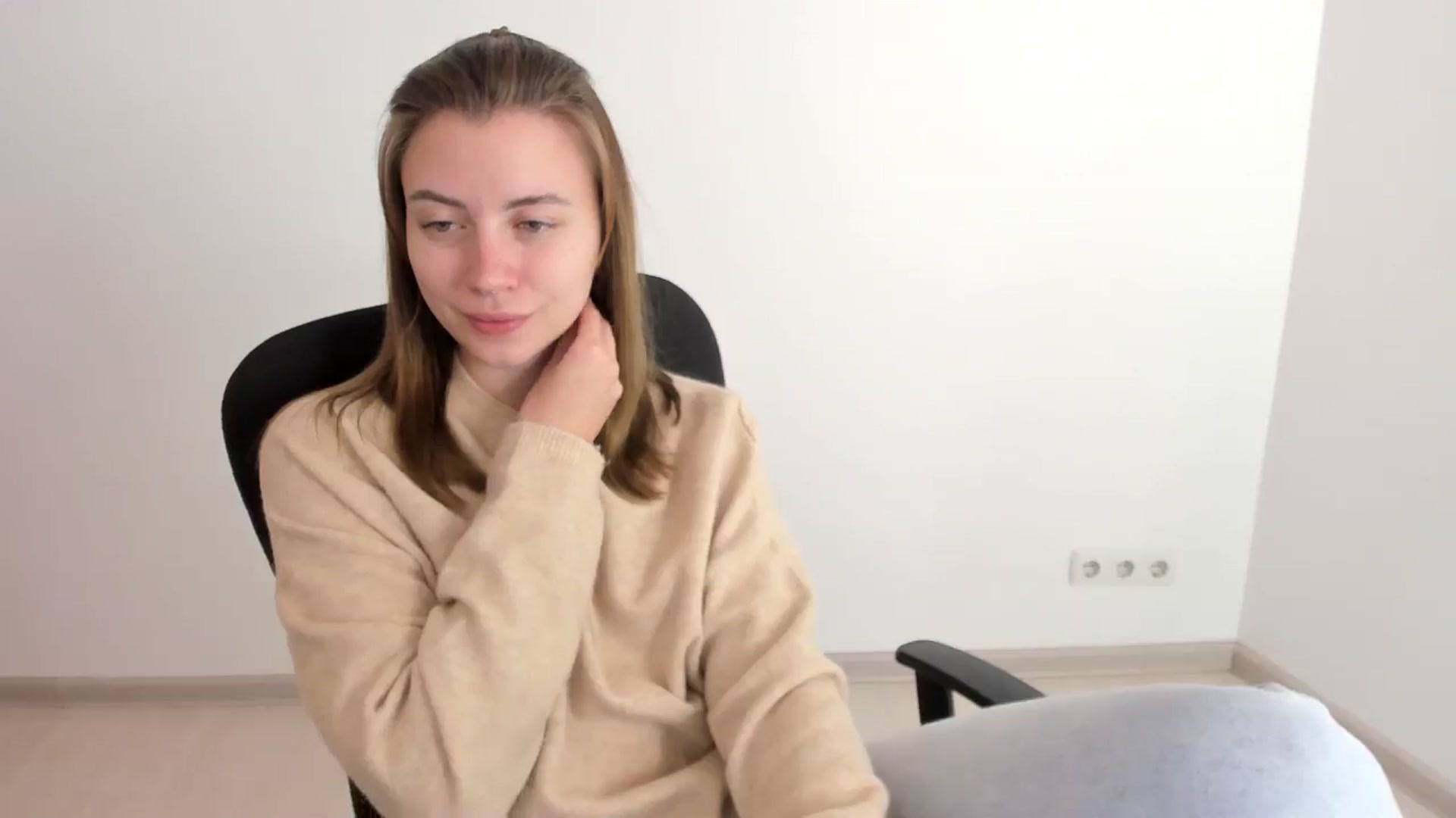 Gallery image thumbnail from Sulfate0's myfreecams stream on, 11/02/2024, 09:51 image 19 of 20